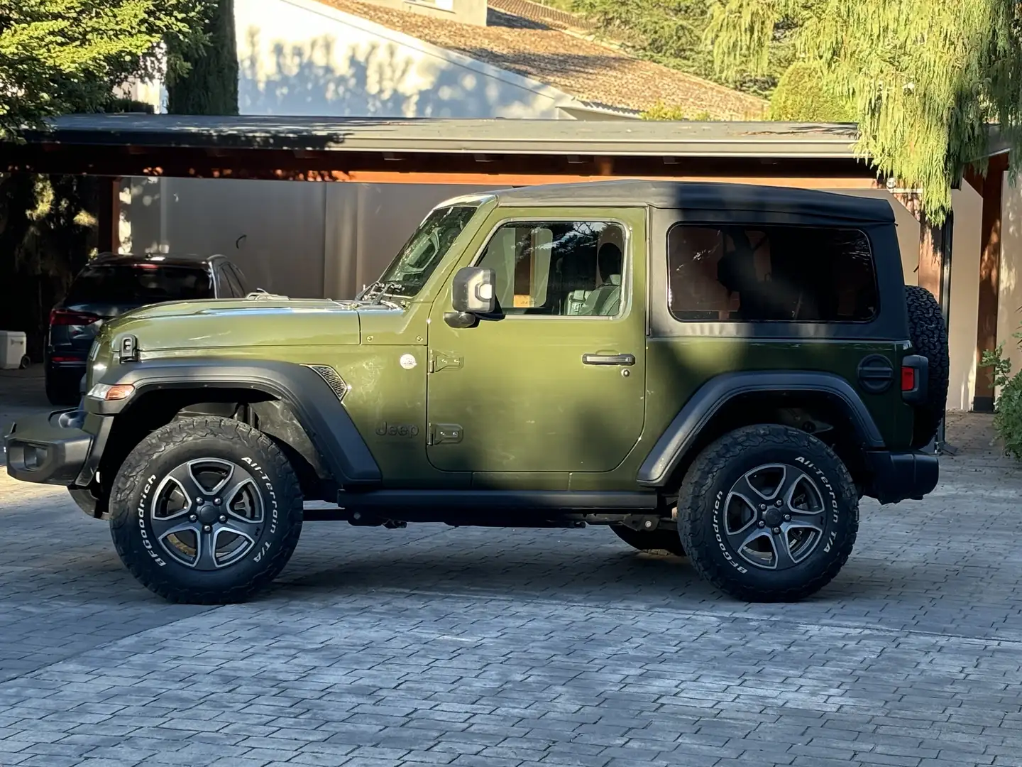 Jeep Wrangler 2.0T GME Sport 8ATX 197KW - 2