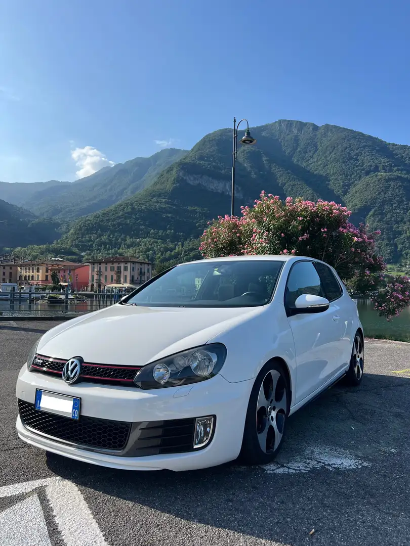 Volkswagen Golf GTI Golf 3p 2.0 tsi Gti Bianco - 2