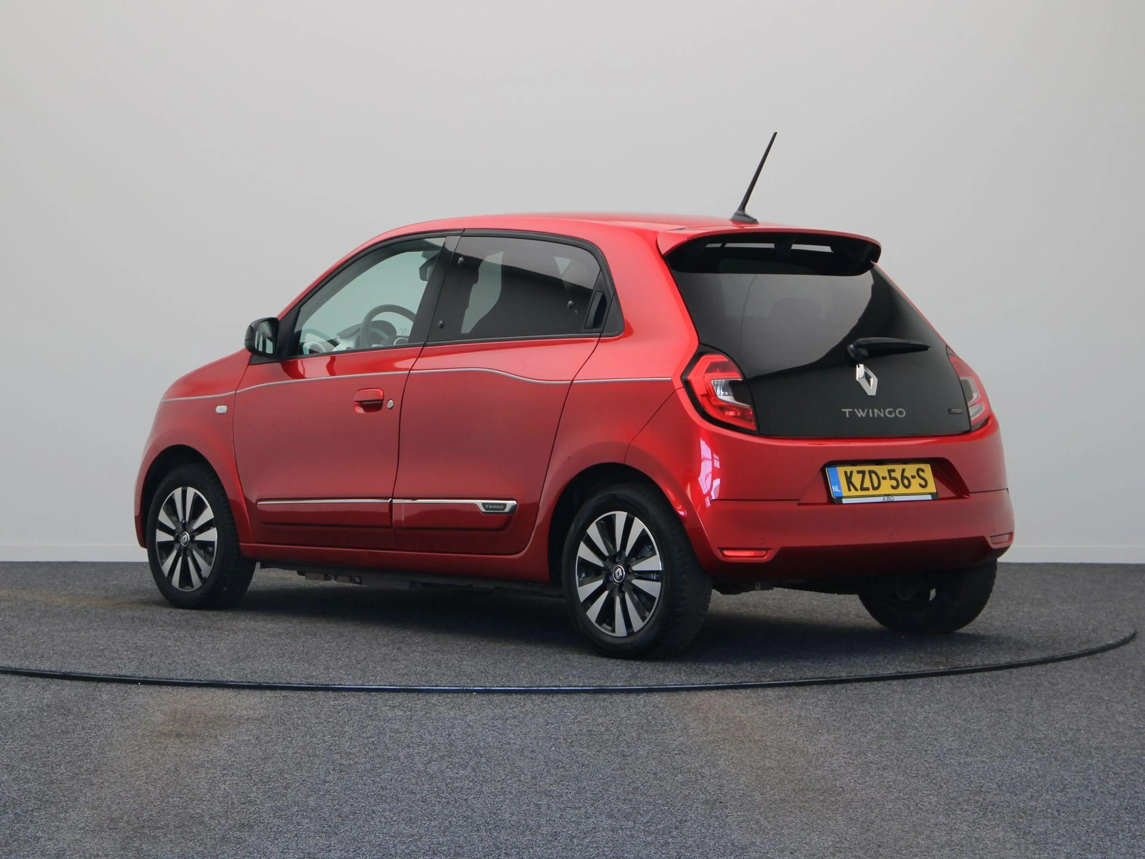 Renault Twingo Z.E. R80 Techno | Stoelverwarming | Cruise Control — photo 2