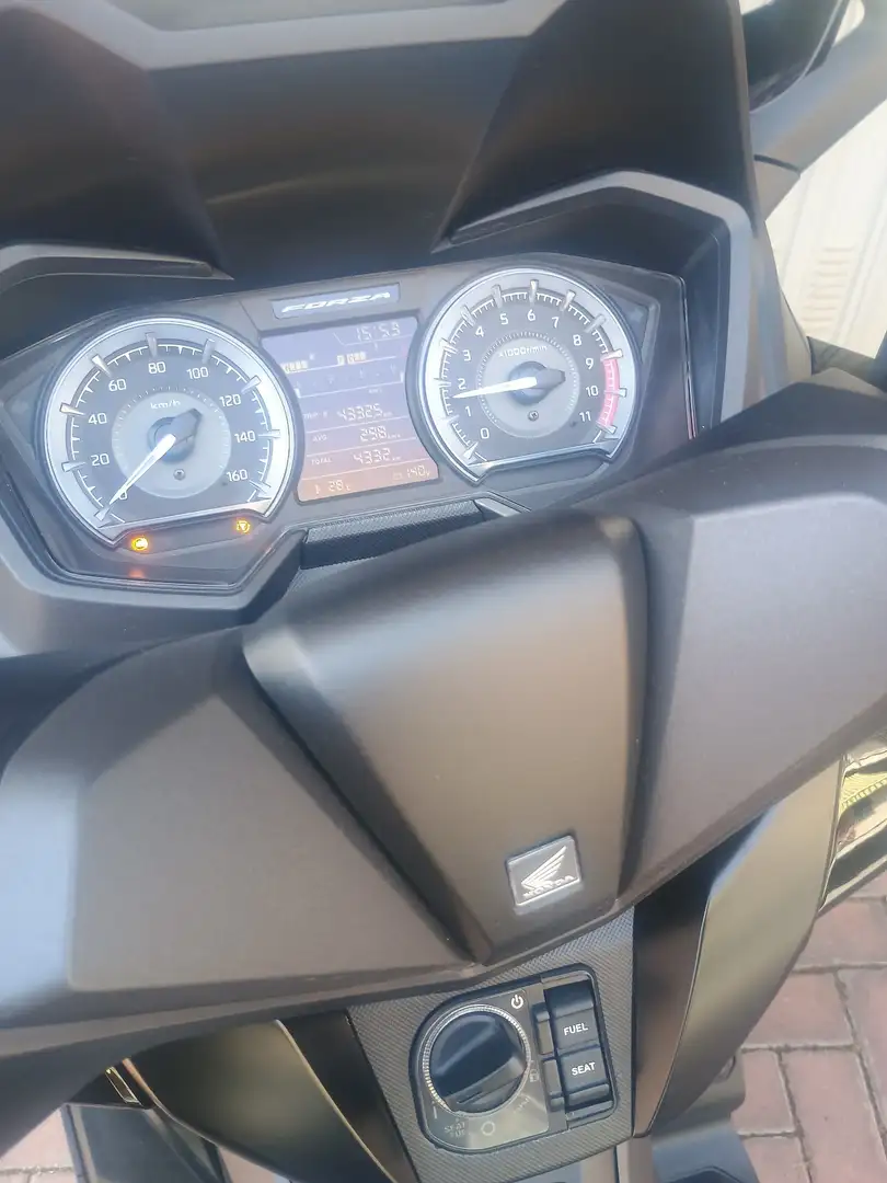 Honda Forza 350 Nero - 1