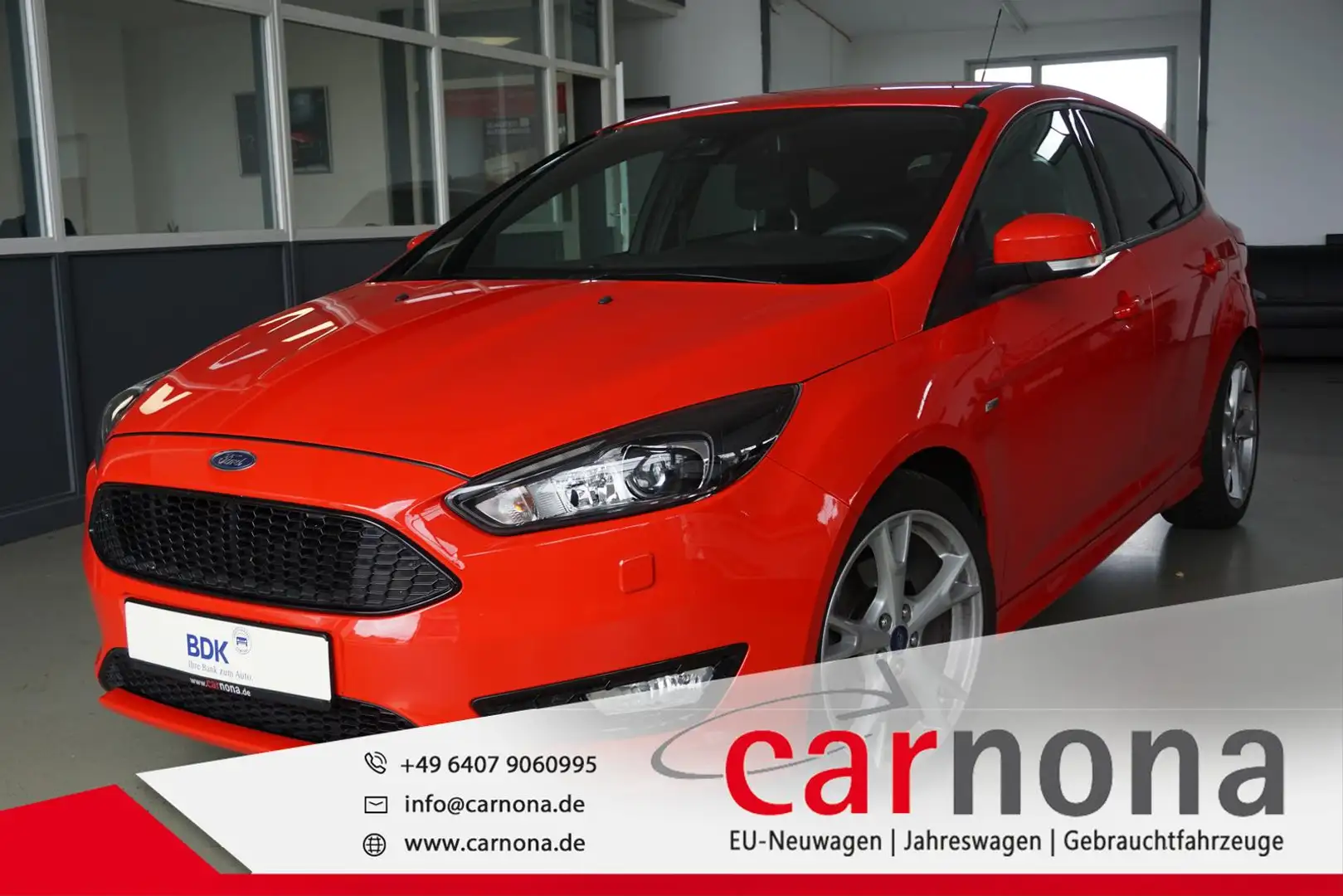 Ford Focus ST-Line 1.5 EcoBoost*BI-Xenon*SHZ*Klima* Rot - 1