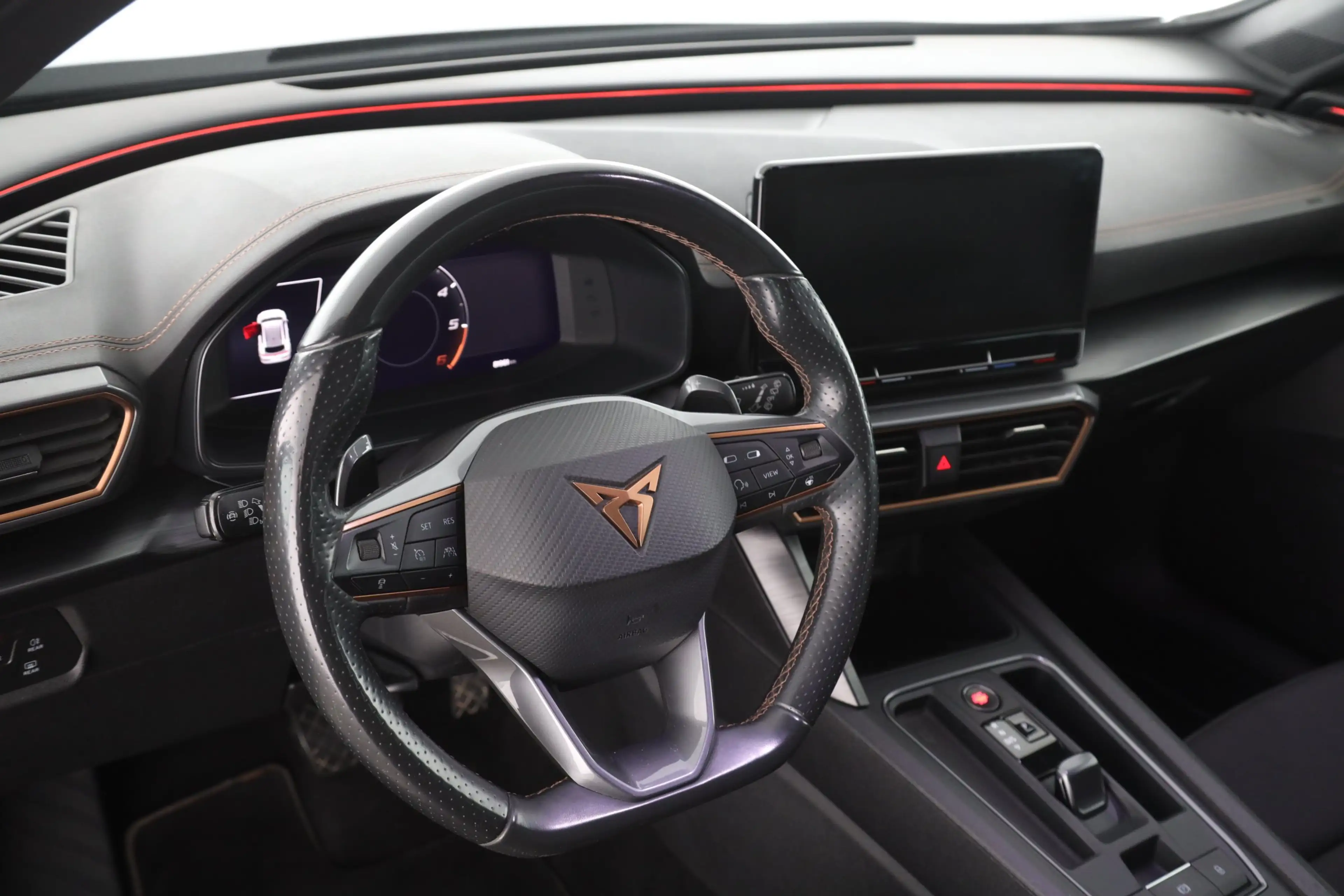 CUPRA Formentor 2.0 TDI DSG 4Drive | NAVI | SITZH. | — photo 14