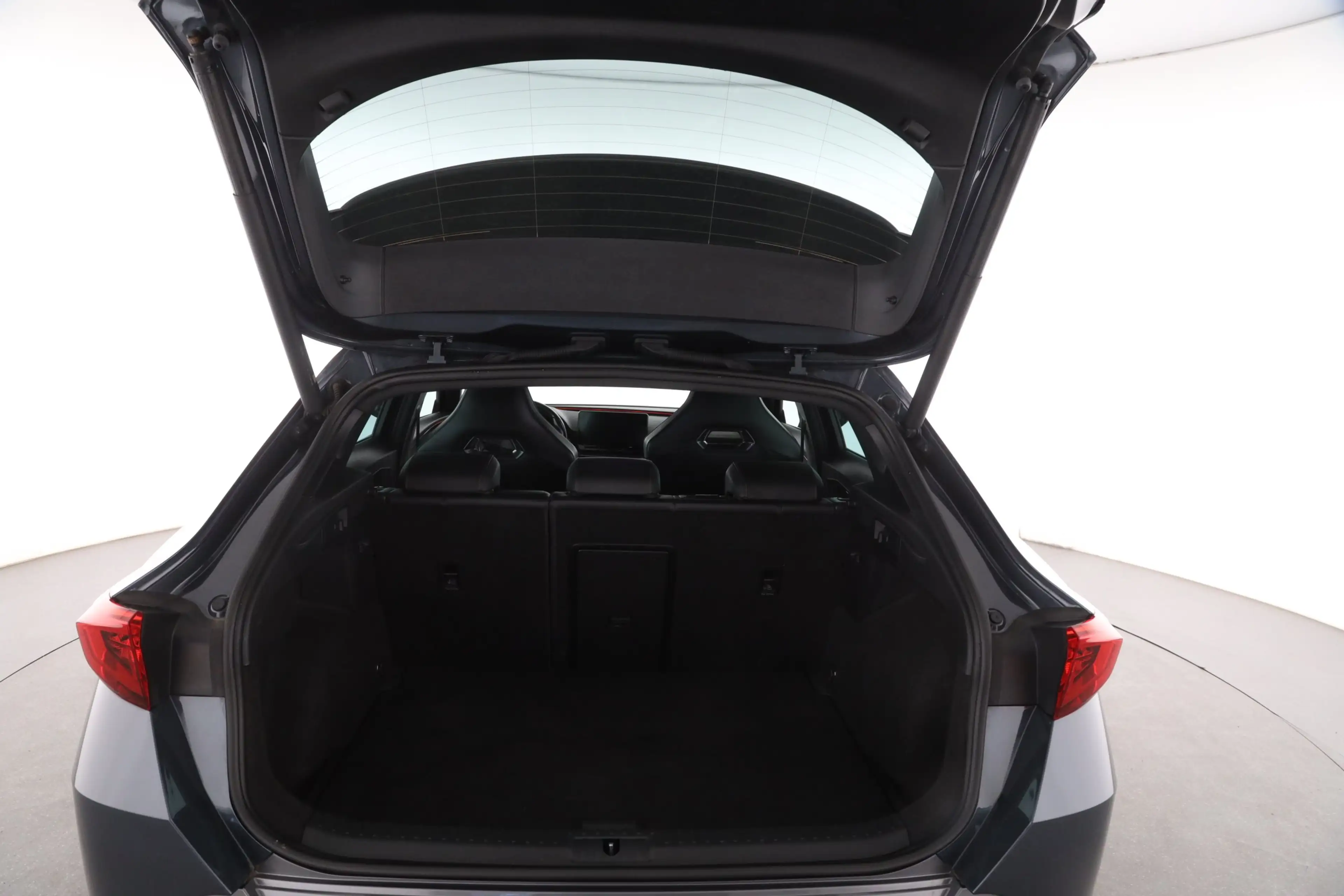CUPRA Formentor 2.0 TDI DSG 4Drive | NAVI | SITZH. | — photo 10