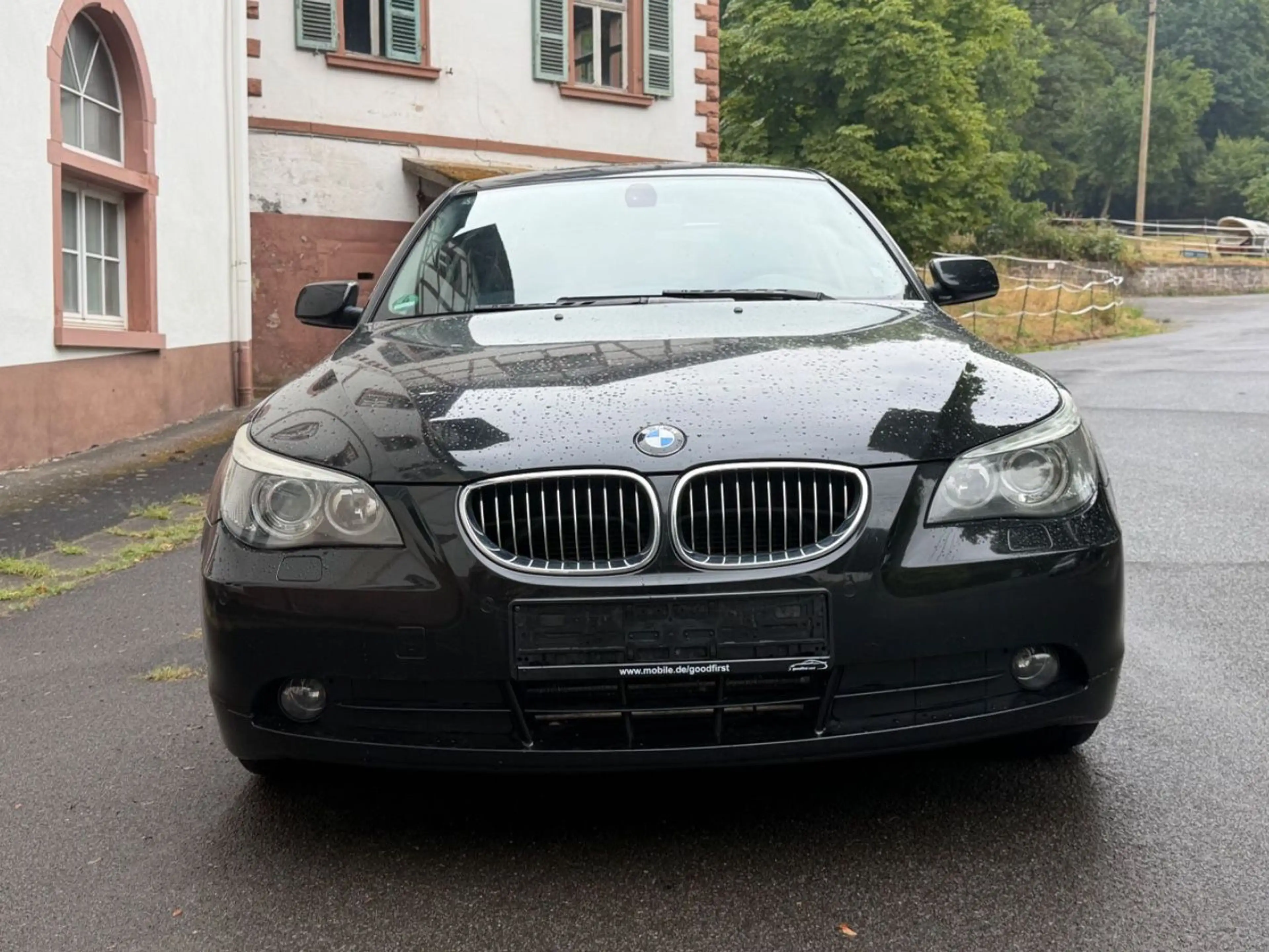 BMW 523 i Lim. E60 1. Hand / Navi / PDC / Xenon / TÜV — photo 2