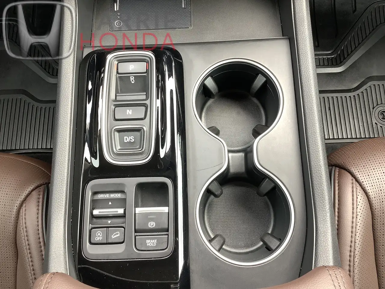 Honda Pilot снимка Honda Pilot