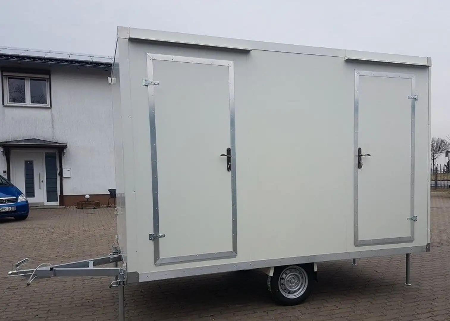 Sonstige Marken Toilettenwagen -auch mit Dusche/Tank/autark mögl - 1