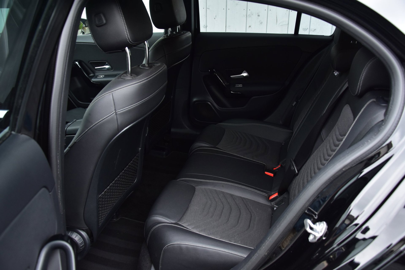 Mercedes-Benz A 180 Business Solution Automaat | AMG Breedset | Camera — photo 9