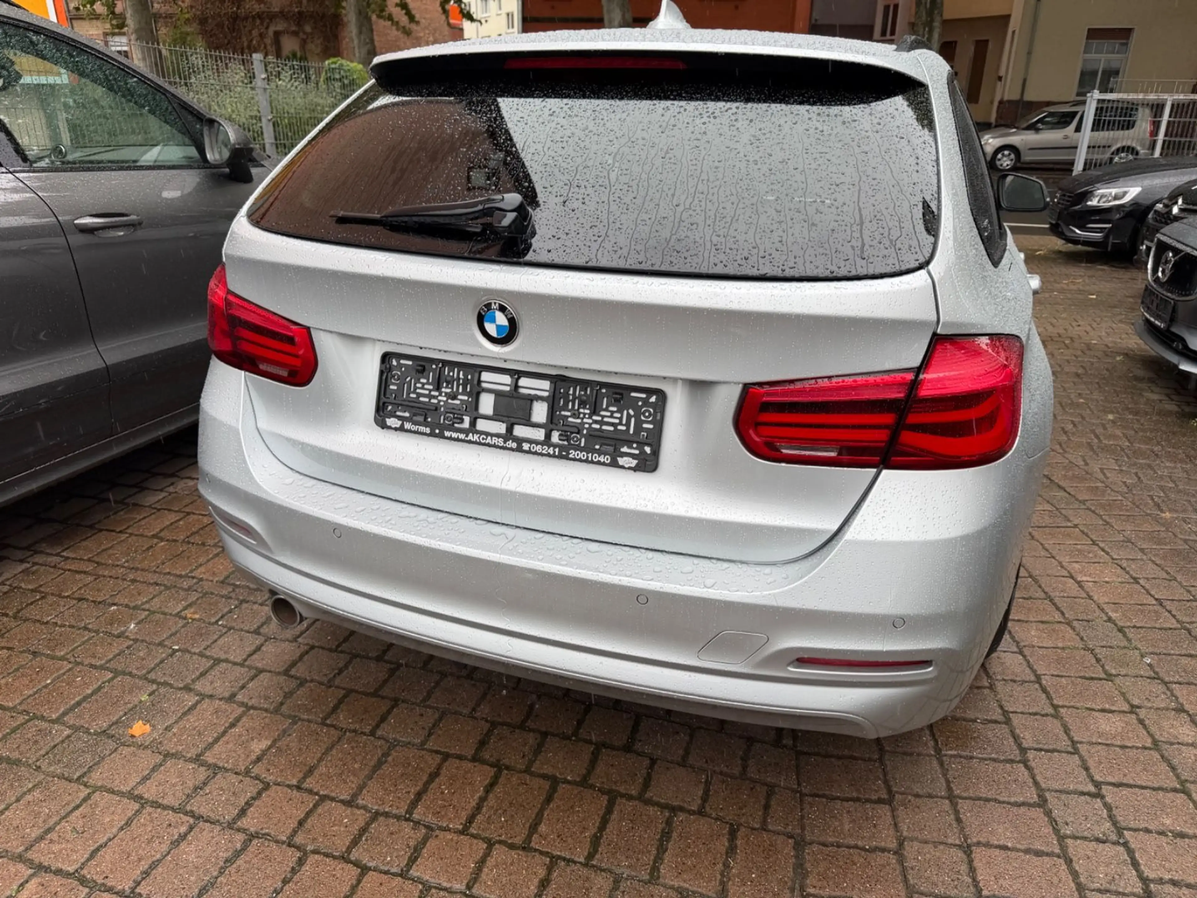 BMW 318 d Touring AHK Navi Sitzheizung 2.Hand — photo 4