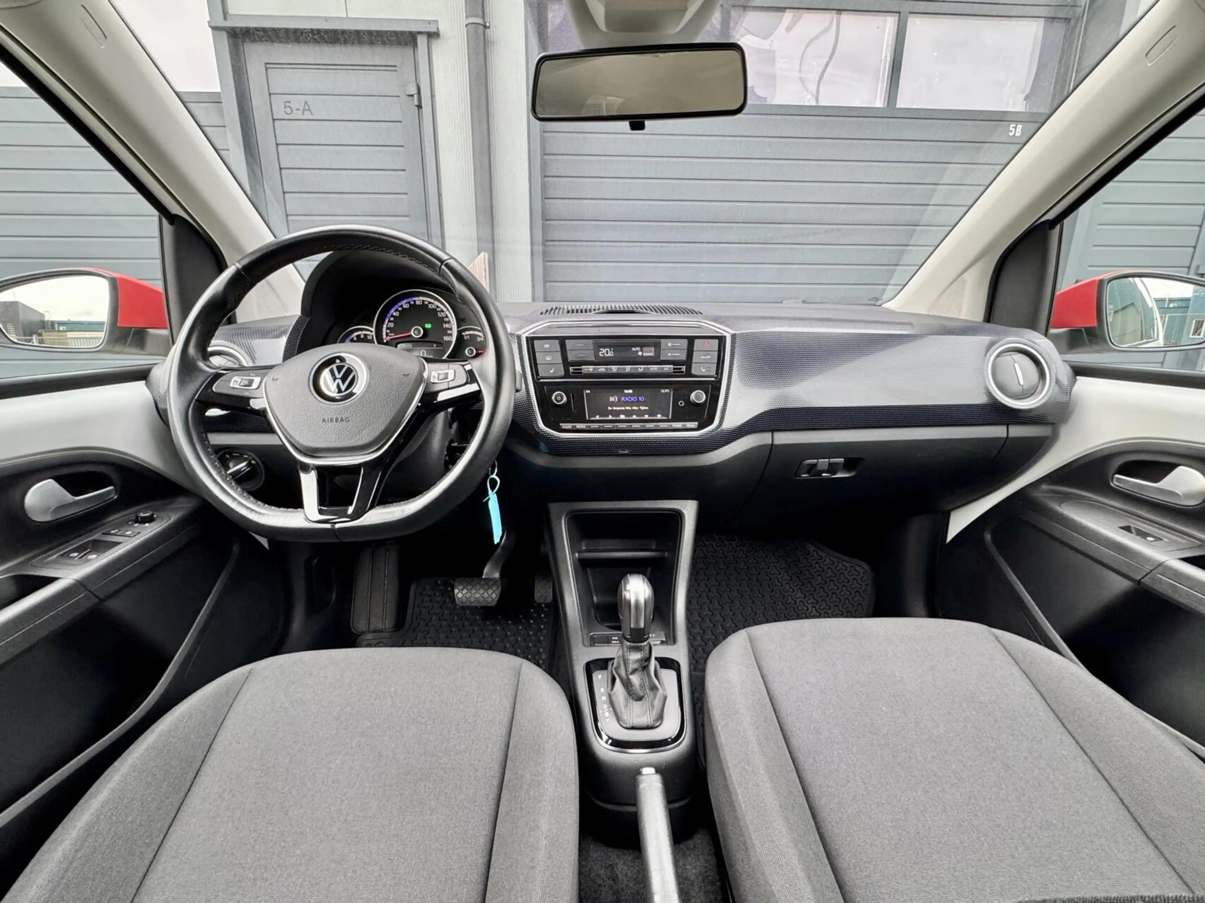 Volkswagen e-up! | Nieuwe Model | 100% Elektrisch | LAGE KM ! | 5 D — photo 3