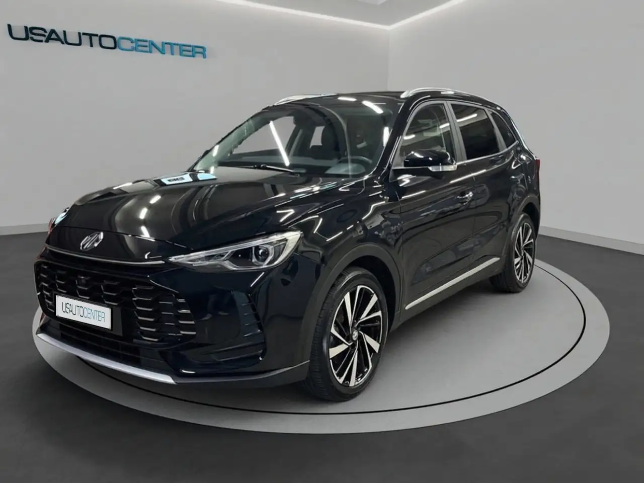 MG ZS 2024 1.5 hybrid+ Luxury auto — photo 1 of 8