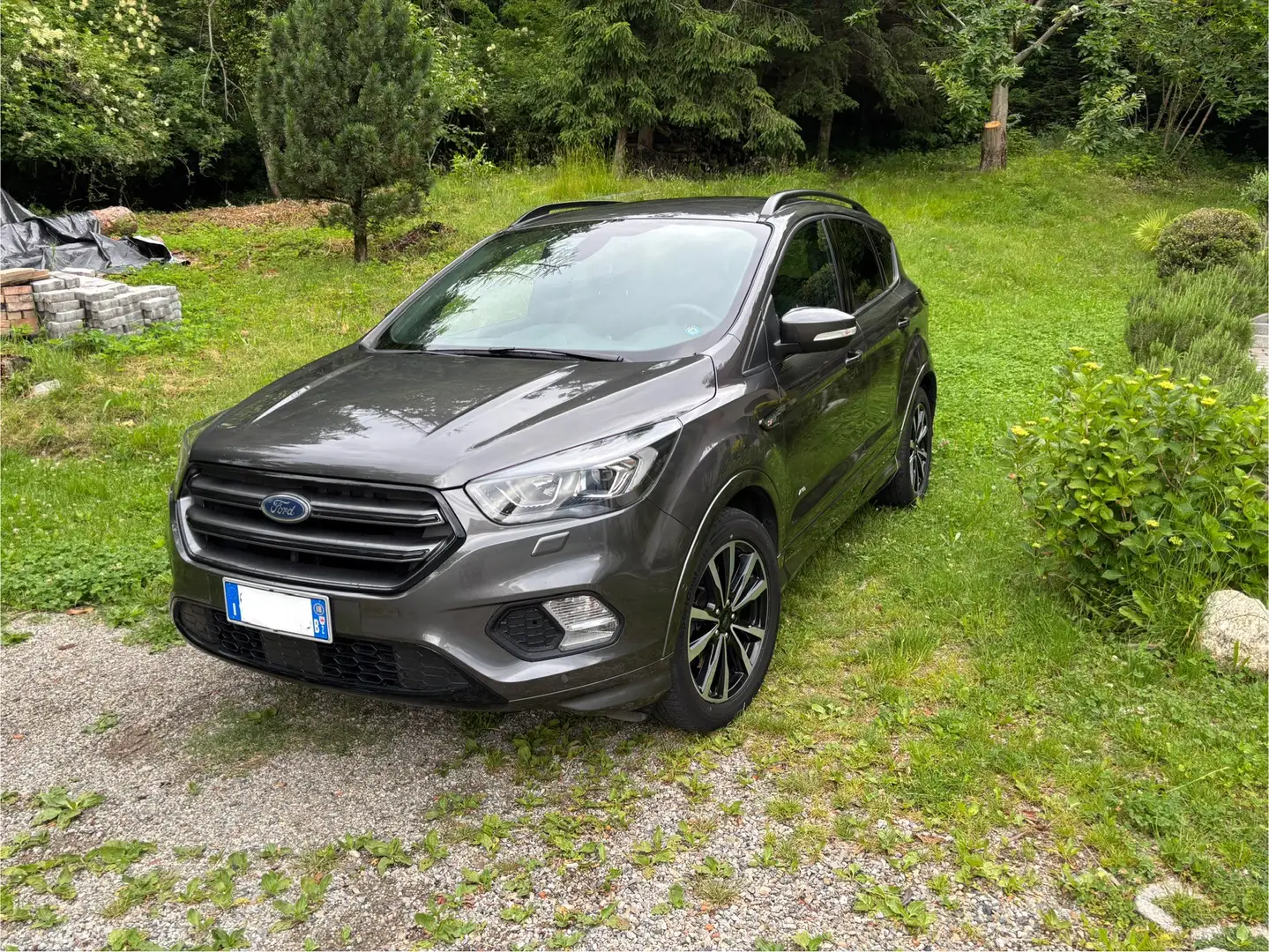 Ford Kuga Kuga 2.0 tdci ST-Line Business s Grigio - 2