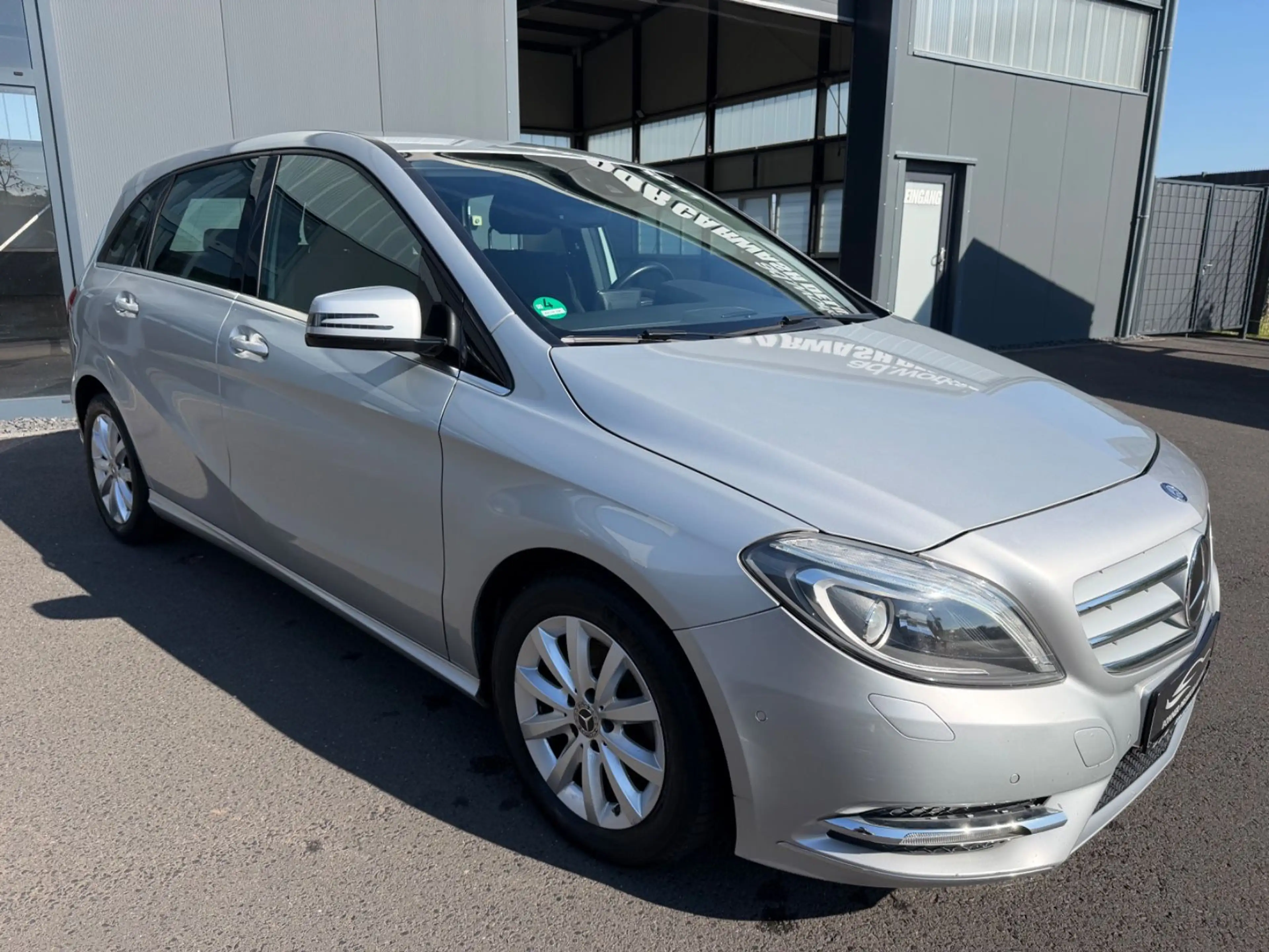 Mercedes-Benz B 200 CDI Navi*SHZ* Totw*PDC*AHK*Temp*Spur — photo 5