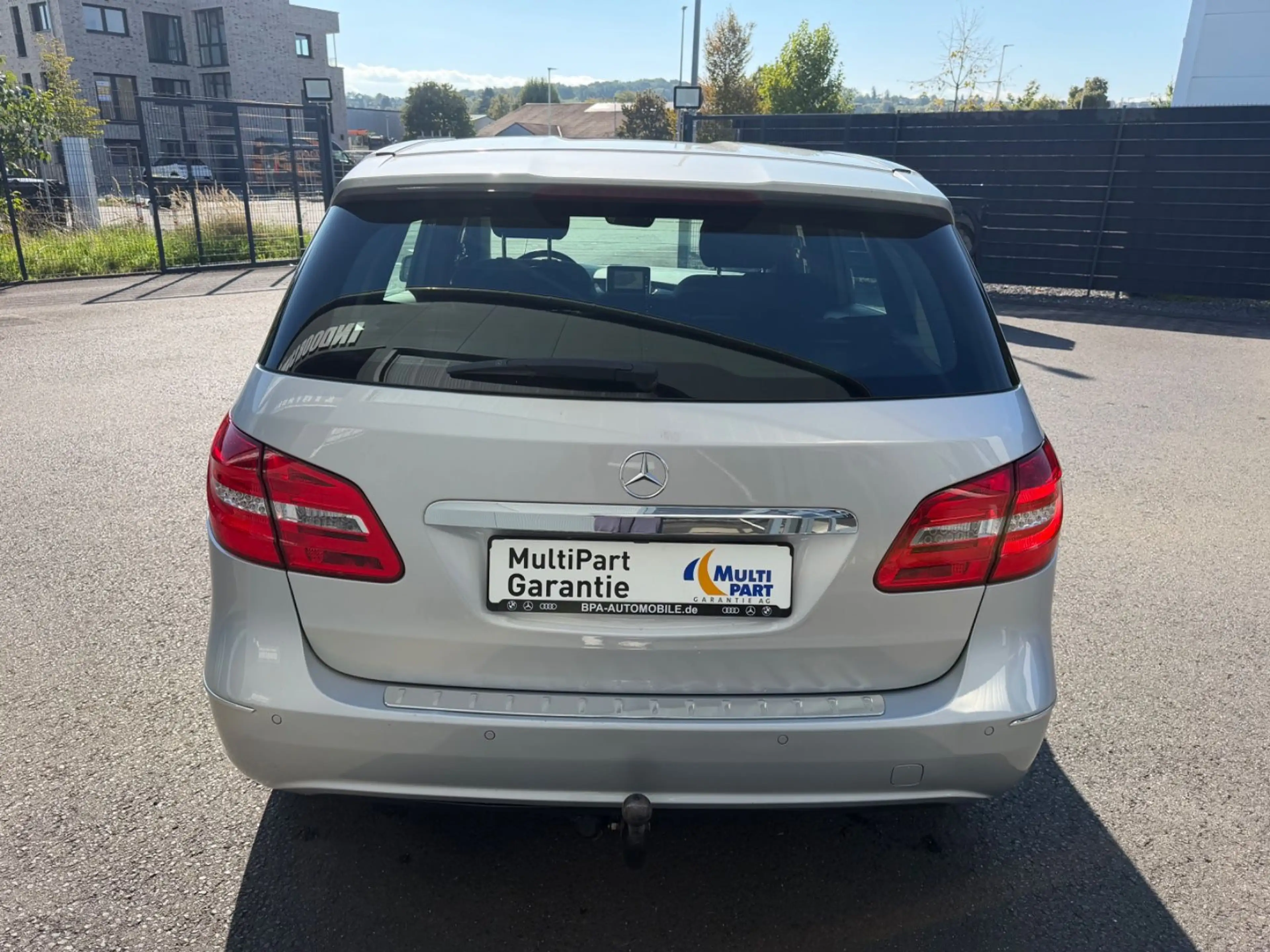 Mercedes-Benz B 200 CDI Navi*SHZ* Totw*PDC*AHK*Temp*Spur — photo 12