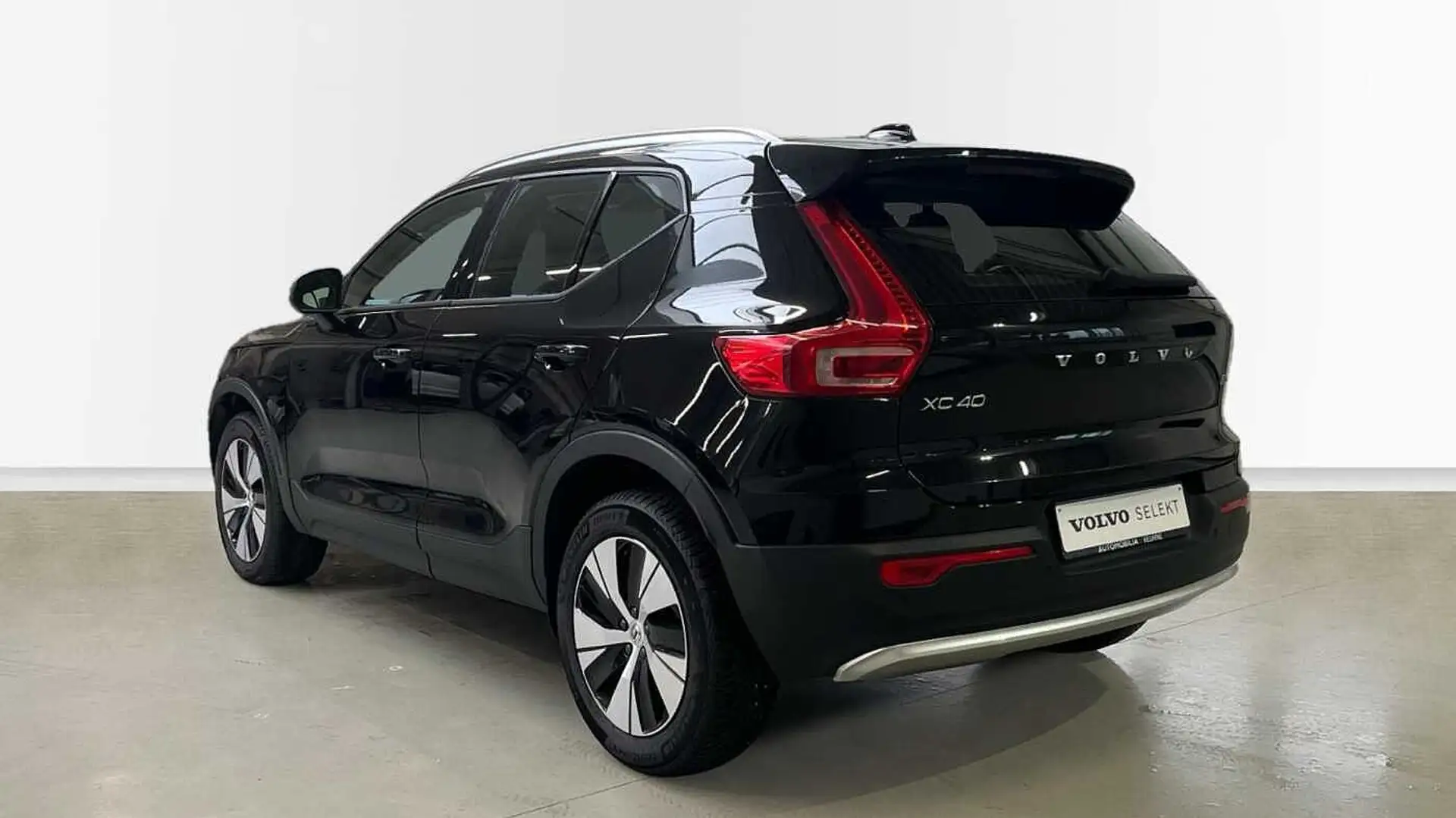 Volvo XC40 Core B3 Mild hybride | Elektr koffer | Leder | Cam Nero - 2