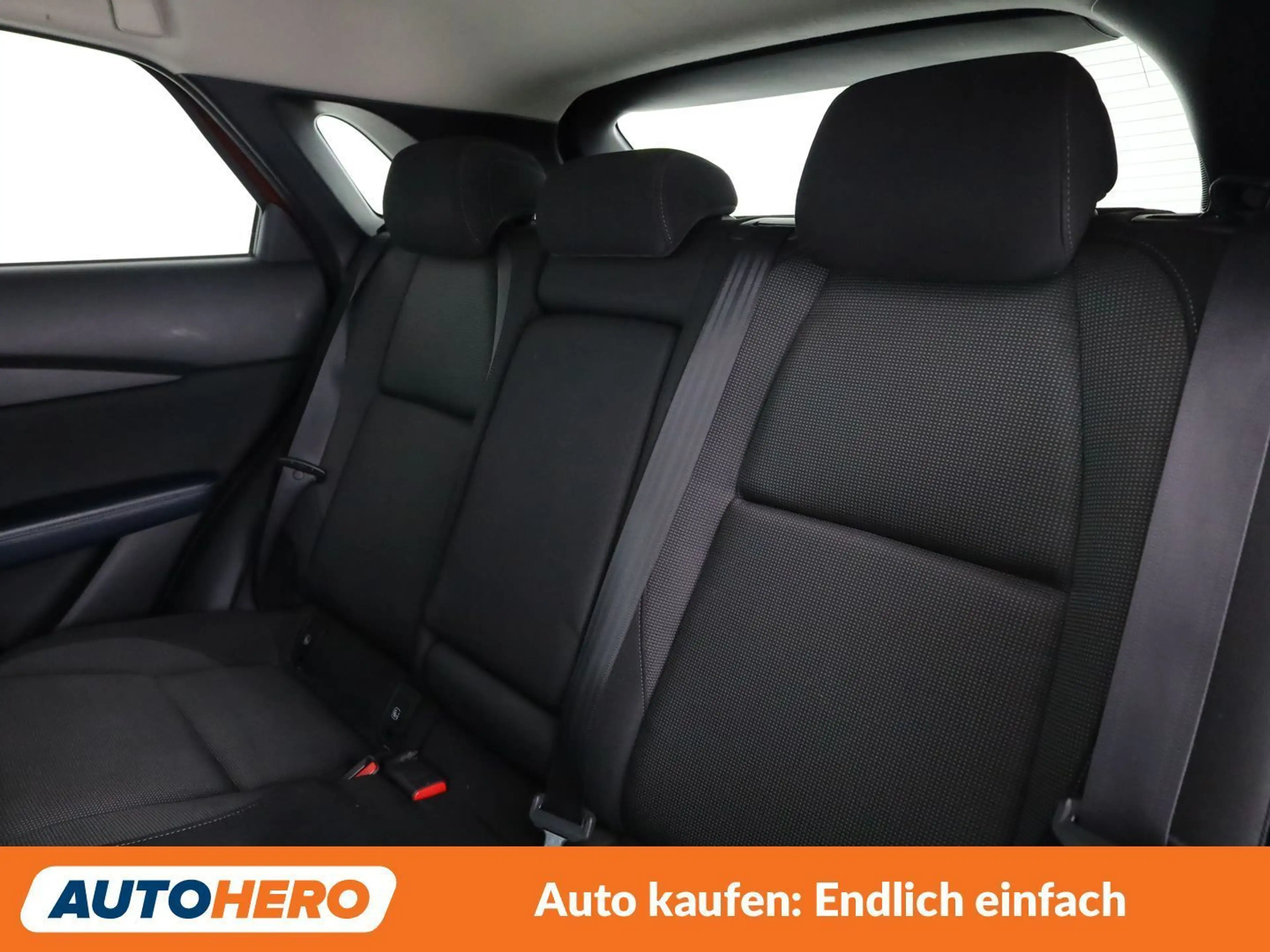 Mazda CX-30 1.8 D Comfort — photo 14