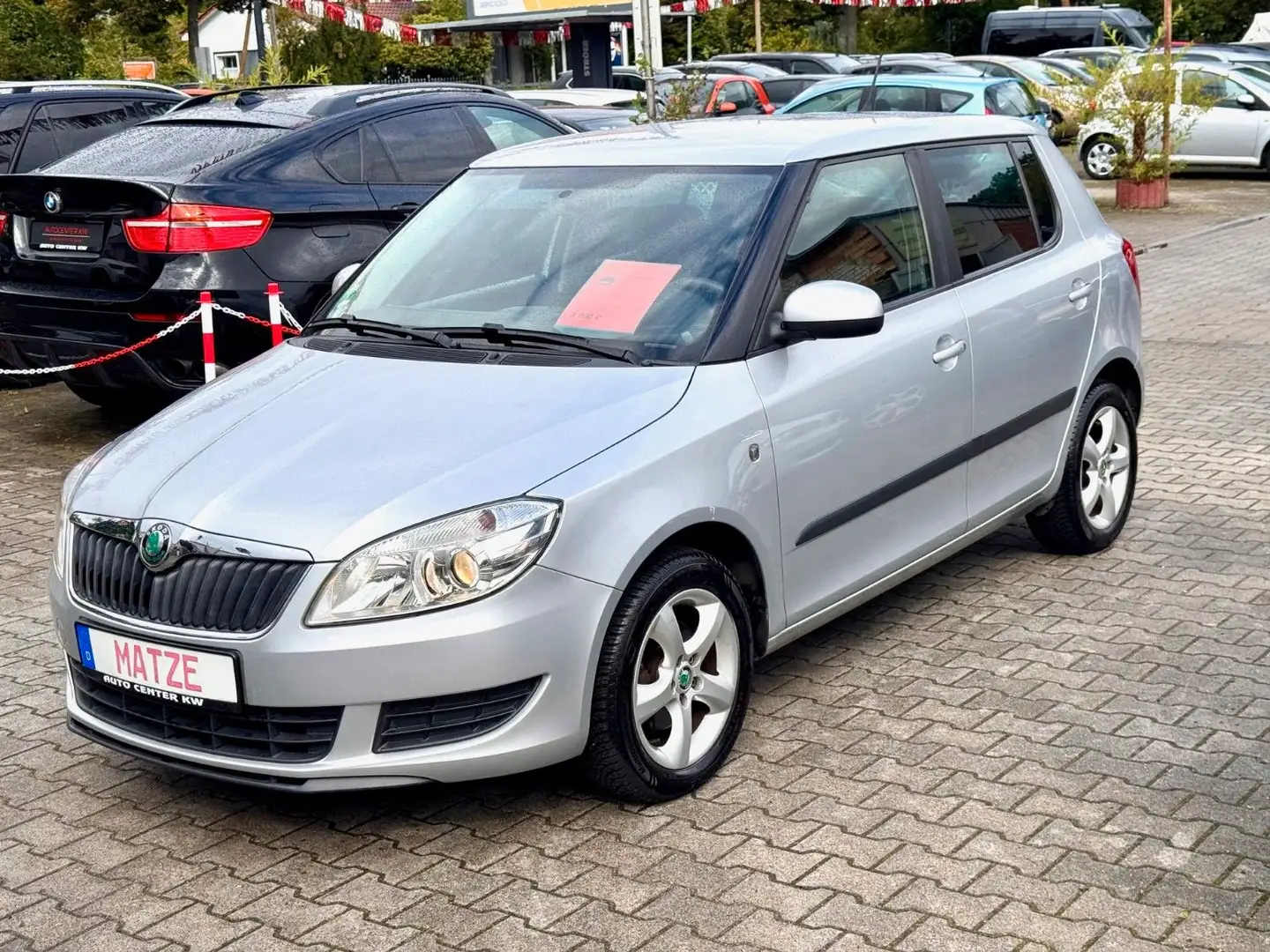 Skoda Fabia Family-KLIMA-SHZG-PDC- Argent - 1