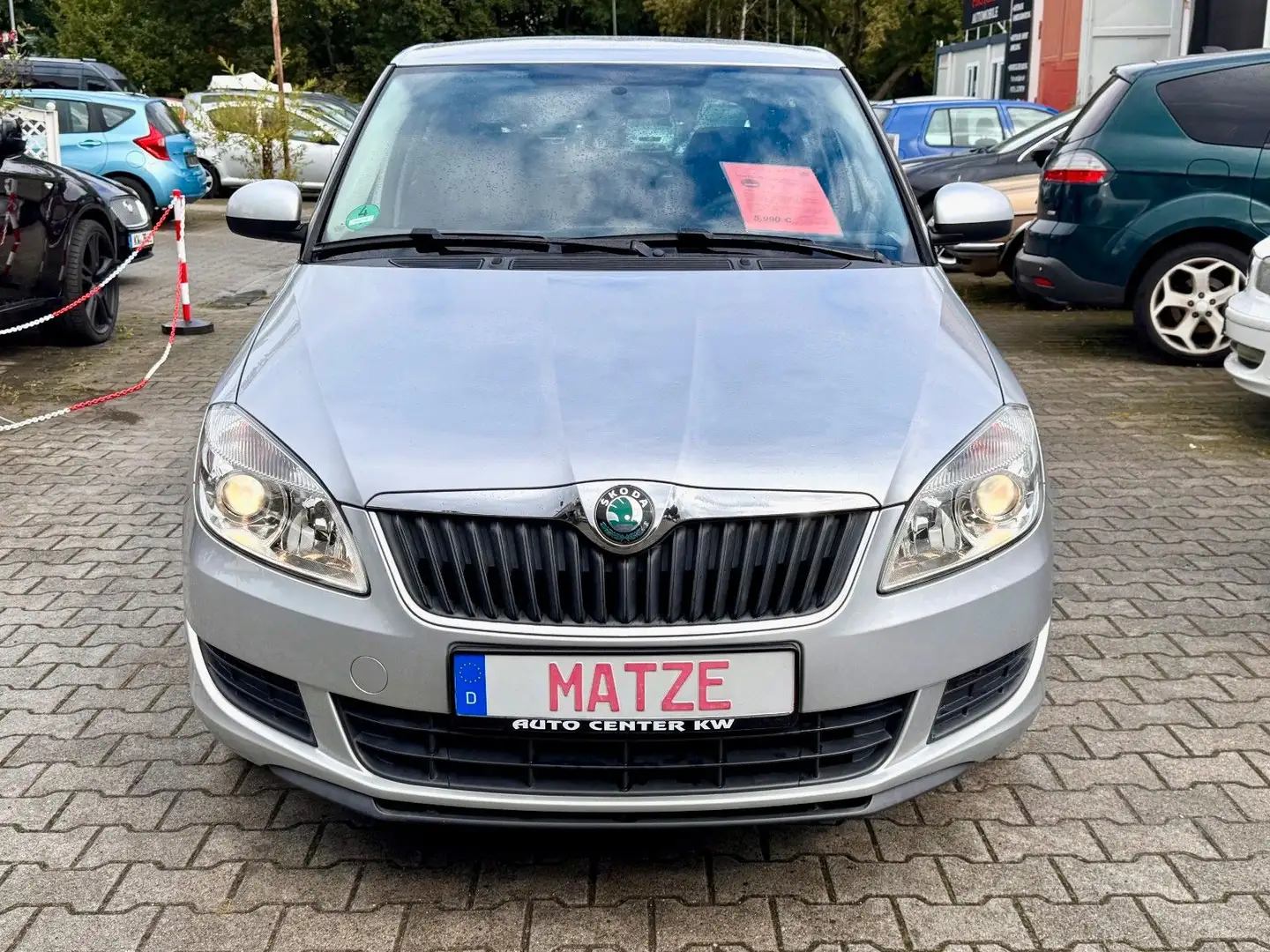 Skoda Fabia Family-KLIMA-SHZG-PDC- Argent - 2