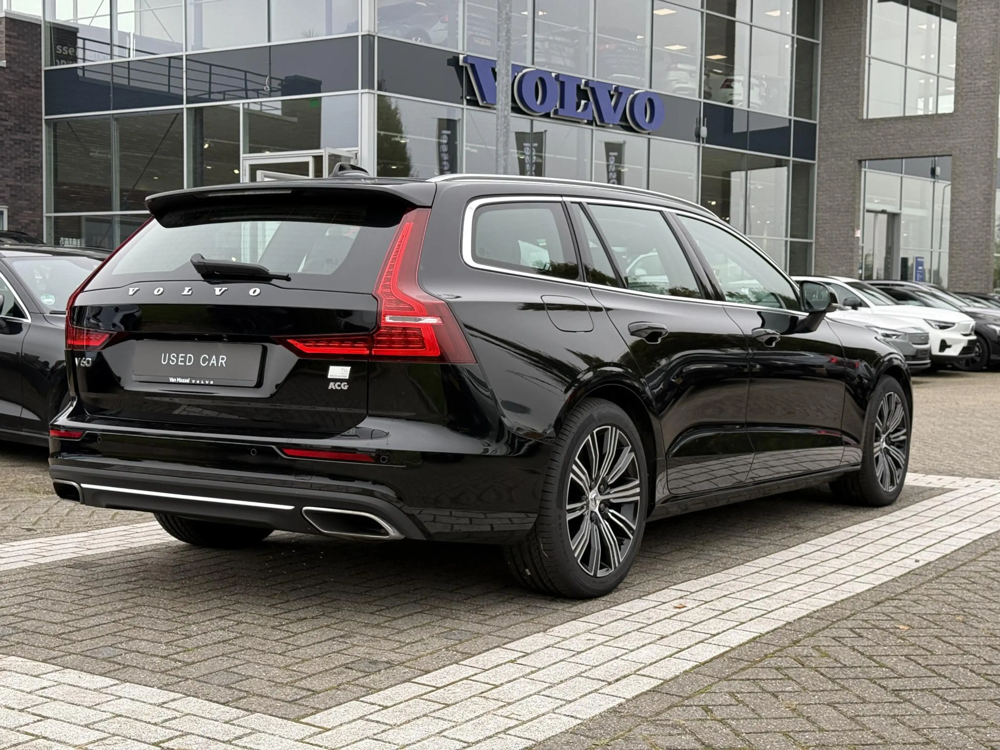Volvo V60 2.0 T6 Recharge AWD Inscription | Elektrische stoe — photo 6