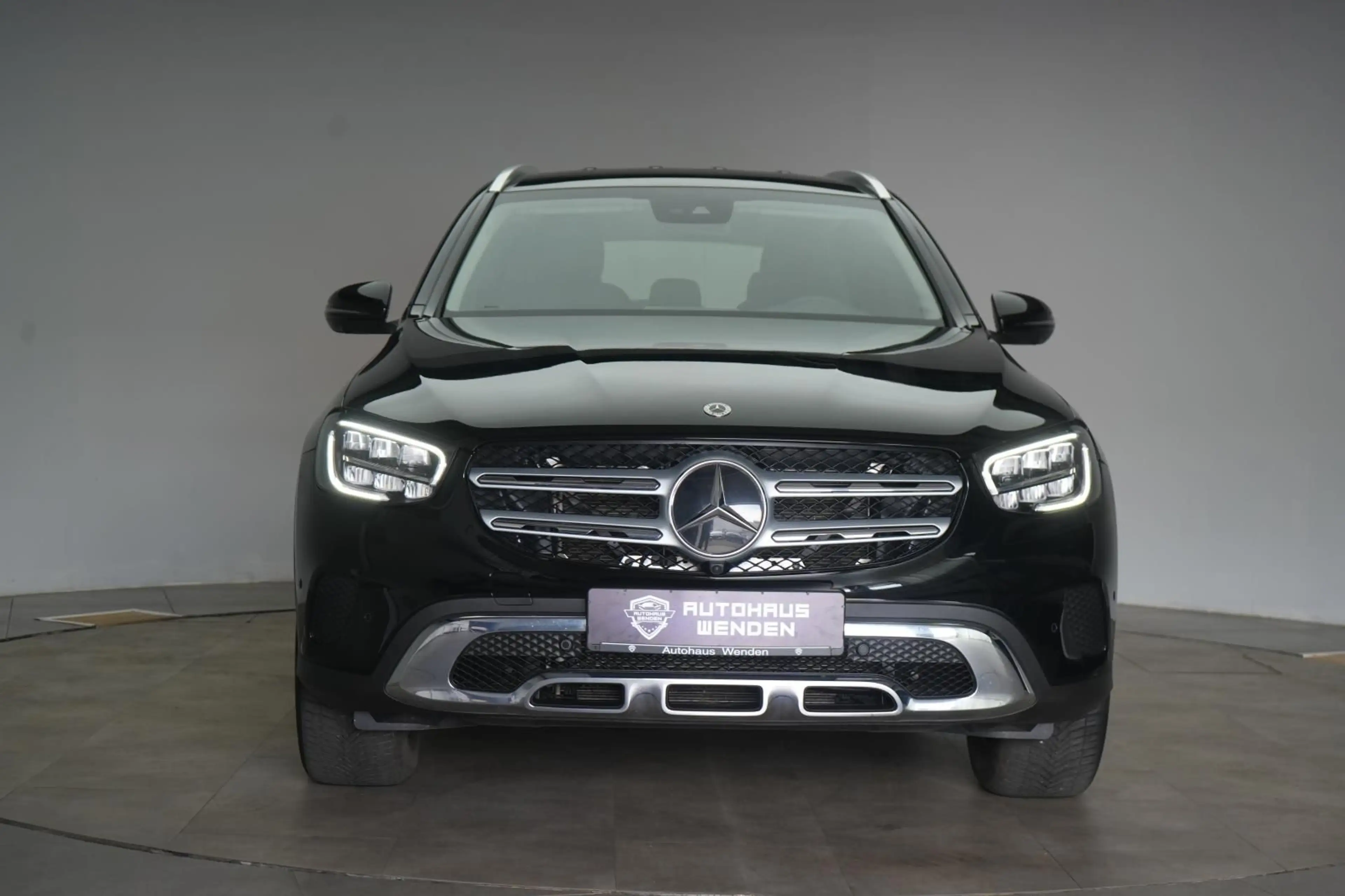 Mercedes-Benz GLC 300 de 4Matic 9G-Tronic 360Kamera/Navi/LED — photo 2