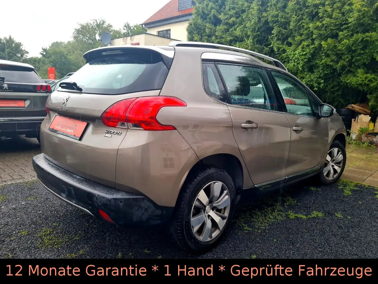 Peugeot 2008 Allure/LED/Leder/City-Paket/130 PS Gris - 2