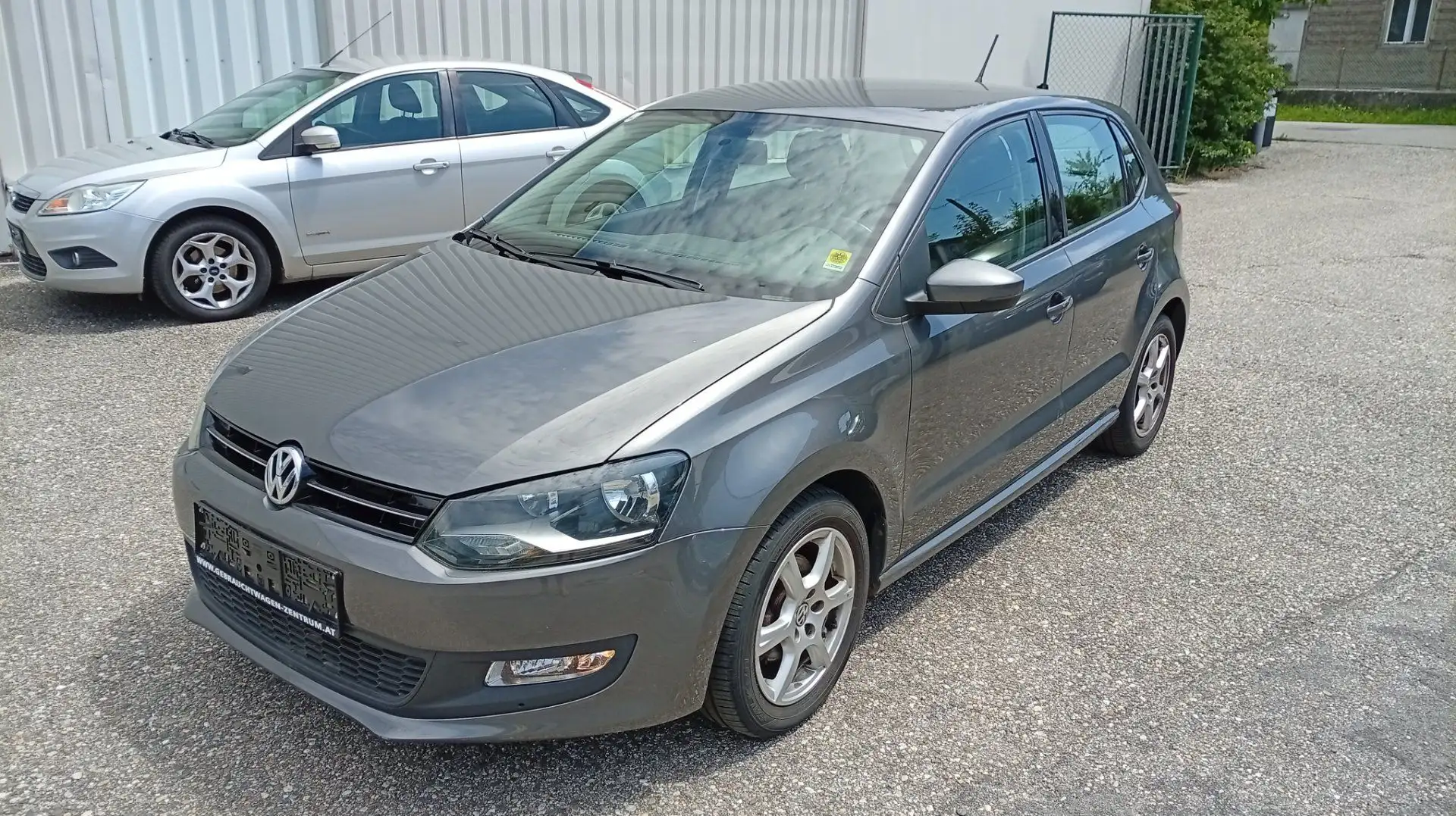 Volkswagen Polo 1.2 Comfort * Klima * Pickerl Grau - 1