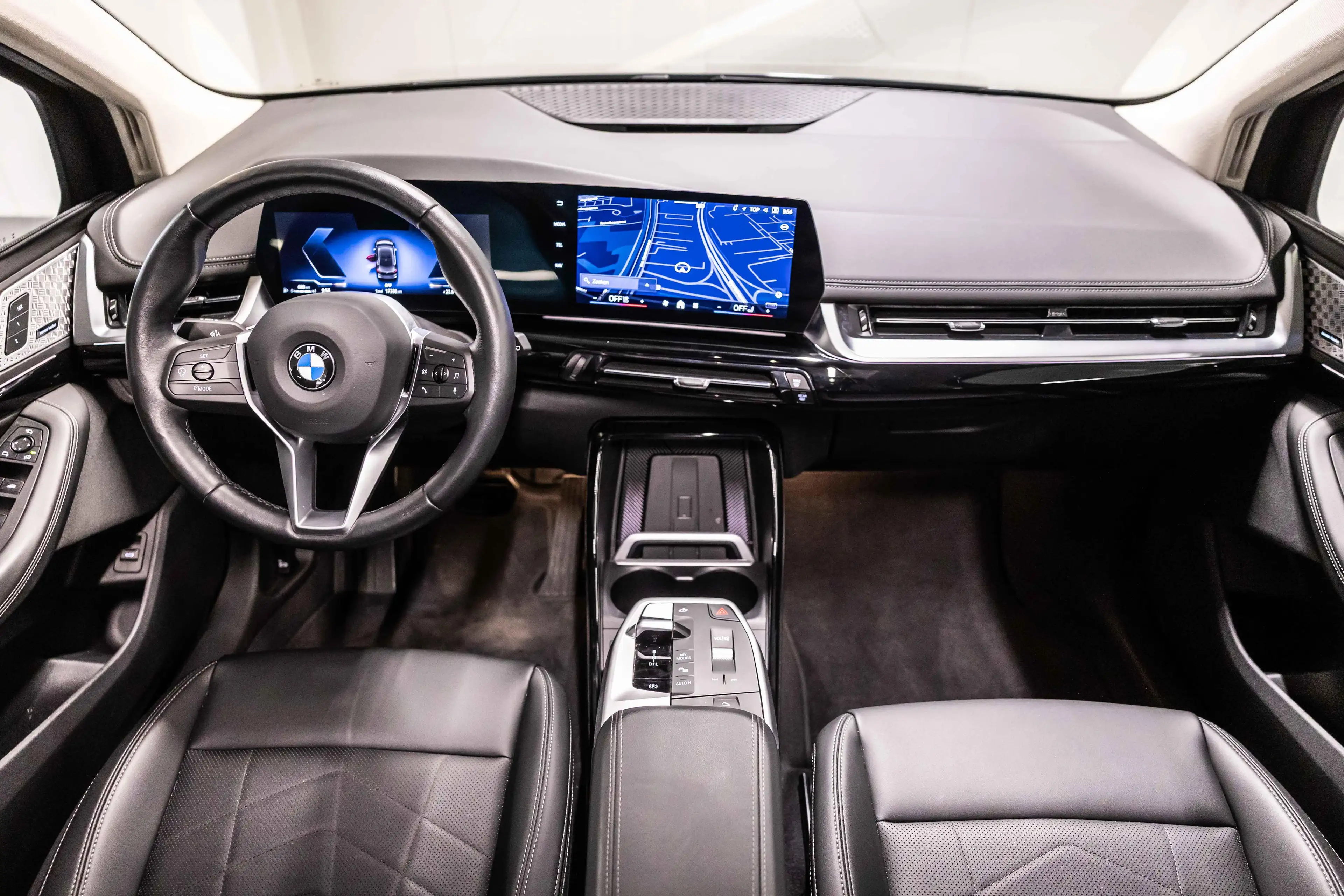 BMW 216 216i Active Tourer Luxury Line | PANO | H&K | ADAP — photo 8
