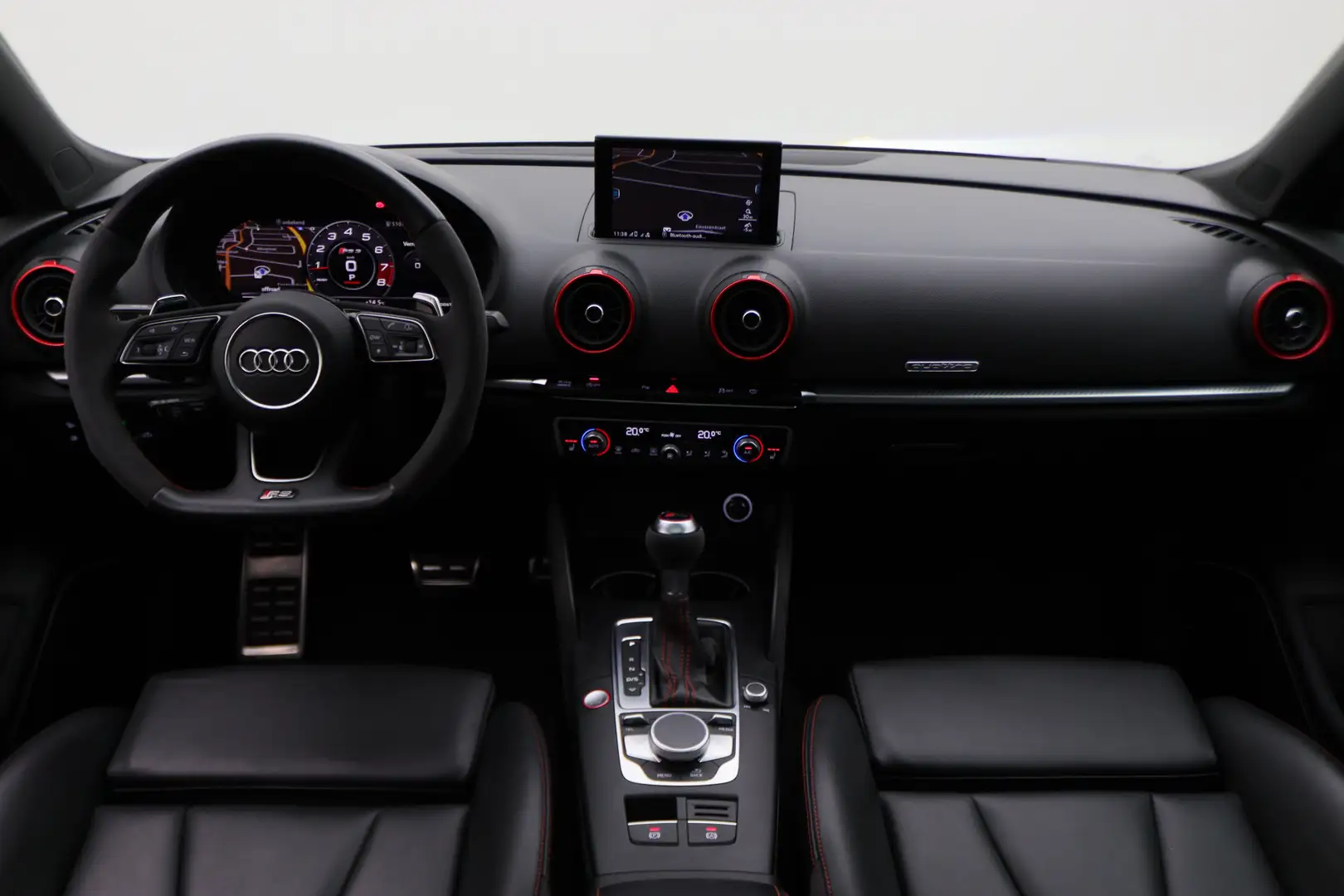 Audi RS3 Sportback 2.5 TFSI Quattro Matrix-LED, Panoramadak Zwart - 2