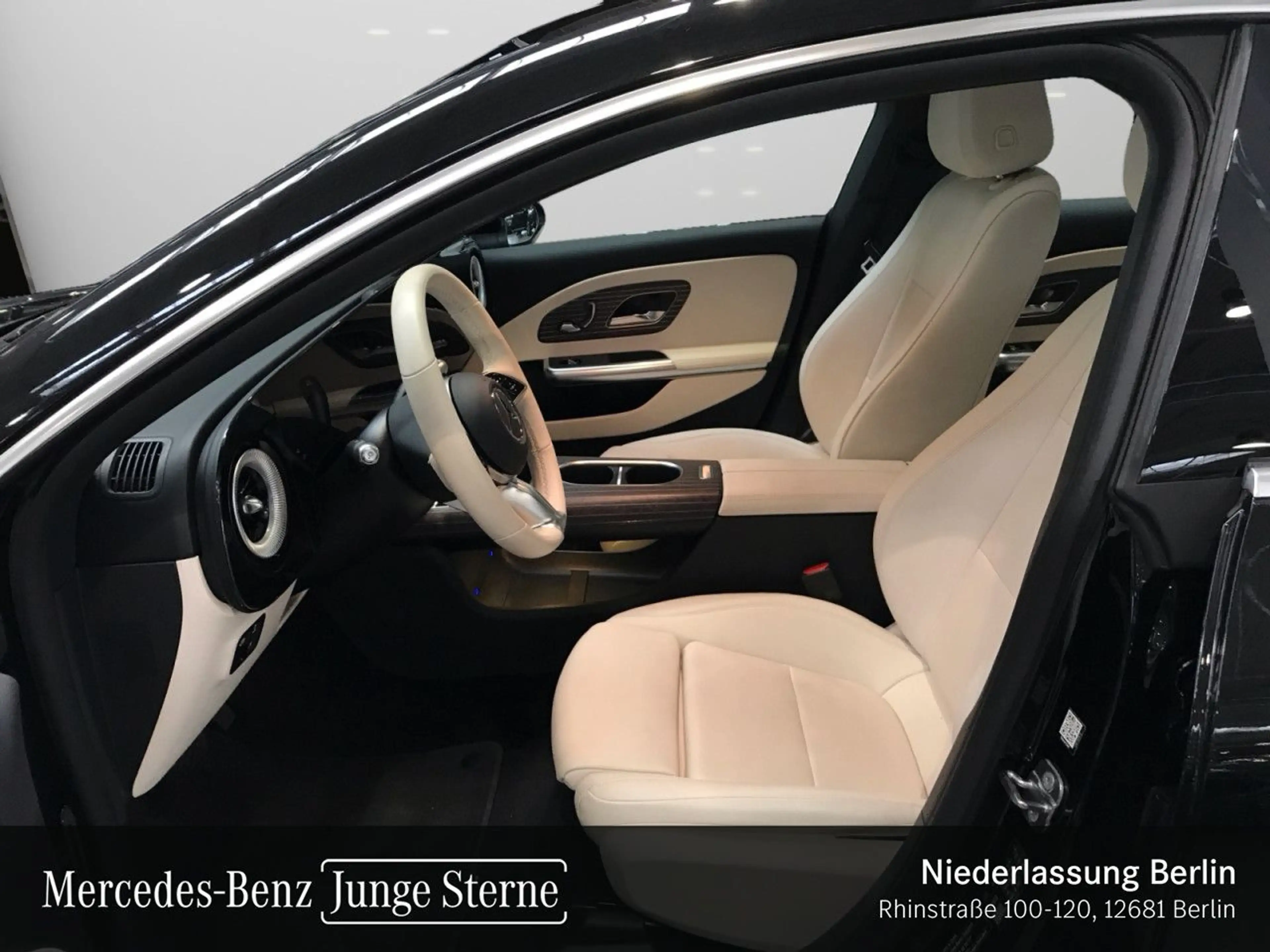 Mercedes-Benz CLA 250 Progressive Fahrass Pano Multibeam Kamera — photo 11