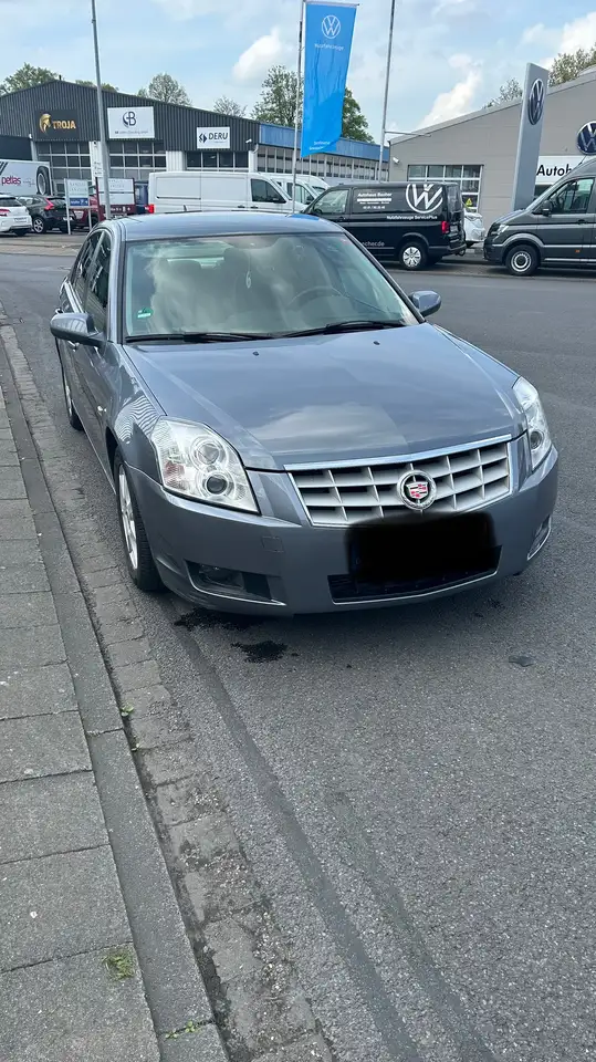 Cadillac BLS