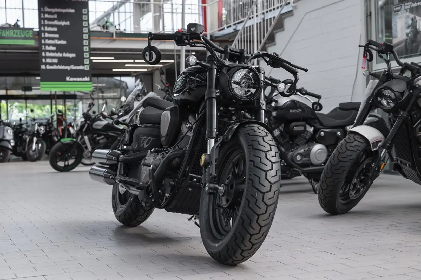 Benda Chinchilla 500 ABS, sofort lieferbar Noir - 2