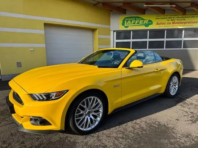 Ford Mustang Convertible GT 5.0 V8 - nur 20600km TOP!!
