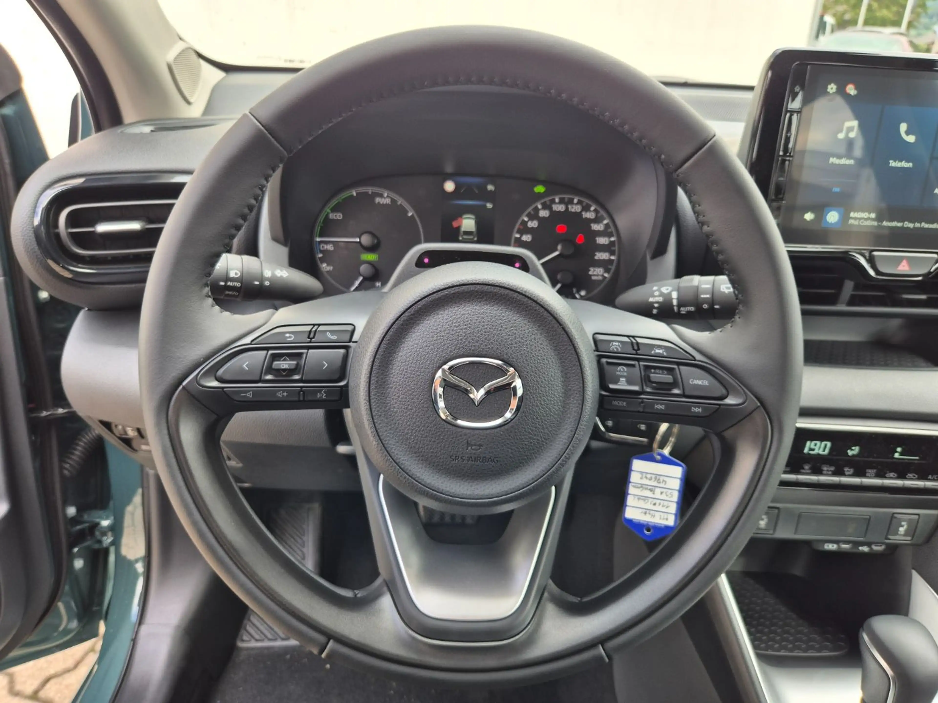 Mazda 2 Hybrid 1.5L 116PS AT WD Centre - Line AUT — photo 13