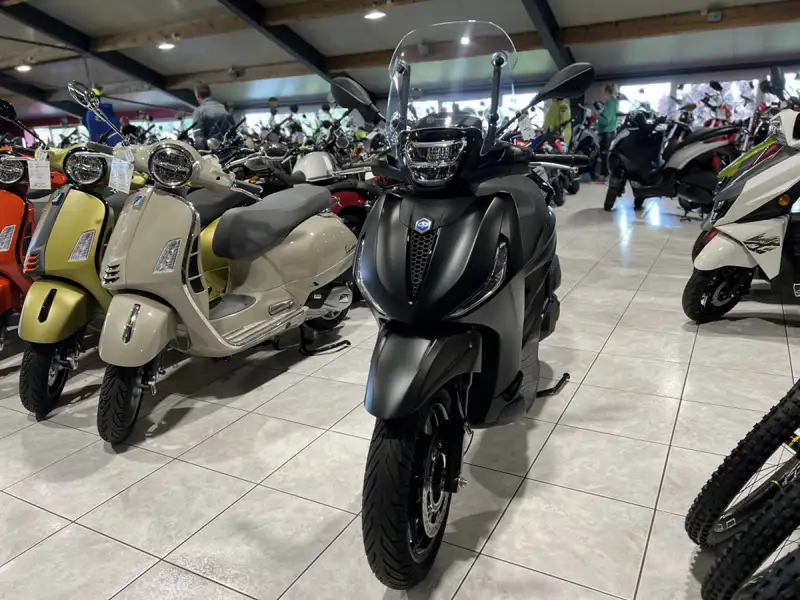 Piaggio Beverly 400 - foto 2