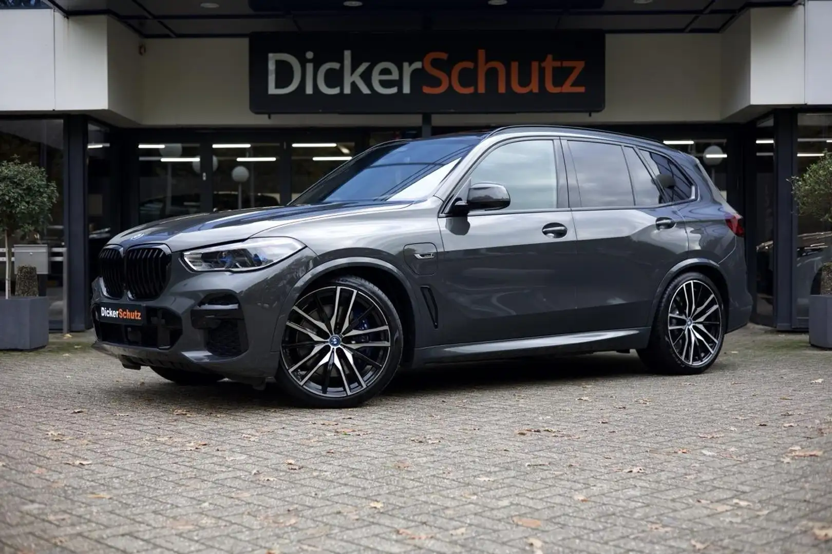 BMW X5 xDrive45e M Sport Panoramadak | Laser | Individual Grau - 1
