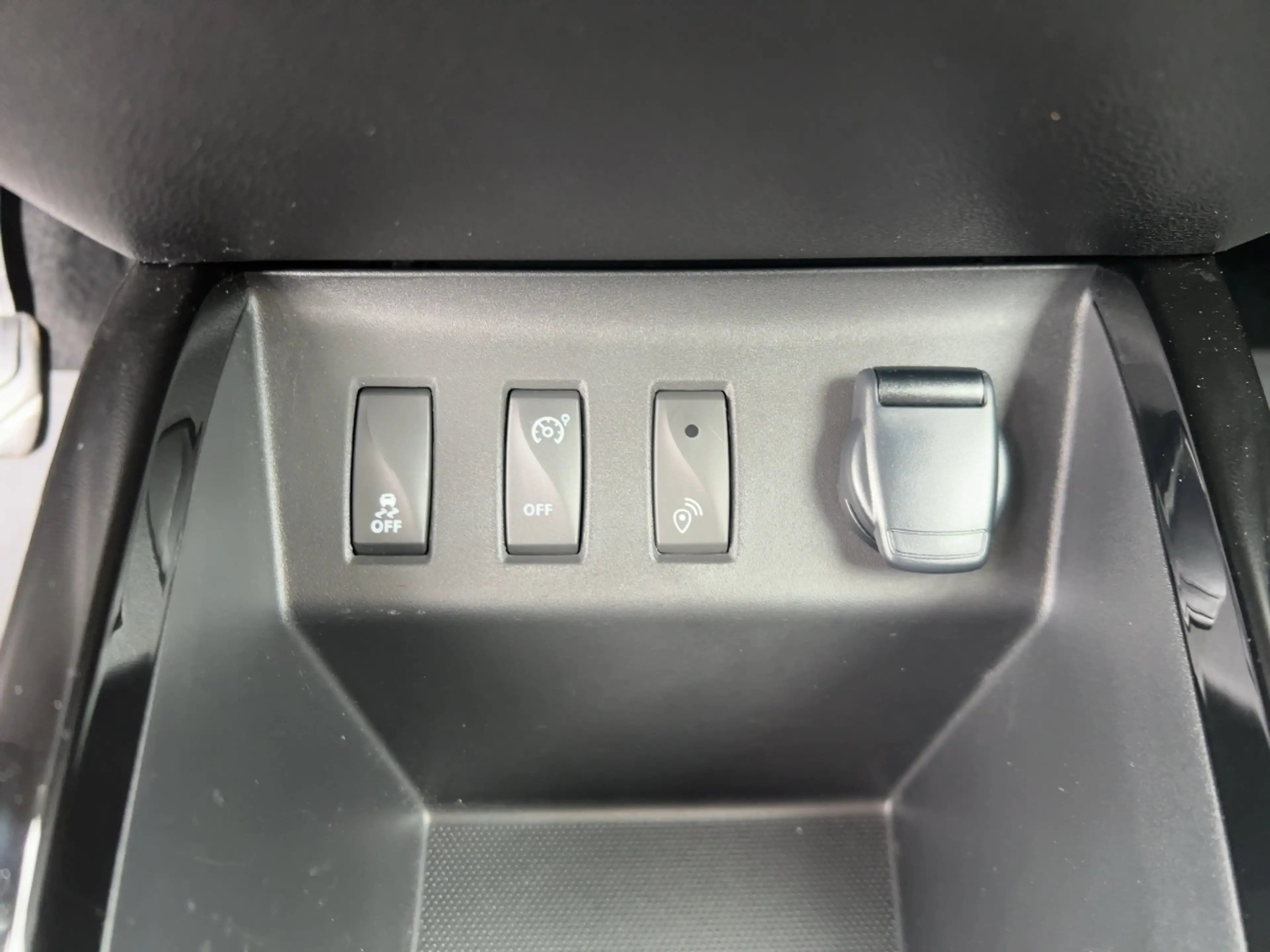 Dacia Spring Extreme 65 Rückfahrkamera PDC ABS — photo 15
