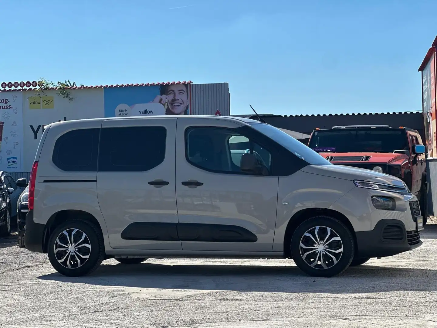 Citroen Berlingo 1.5Blue HDI Live M **1-Besitz*AHK*Finanzierung** Grau - 1