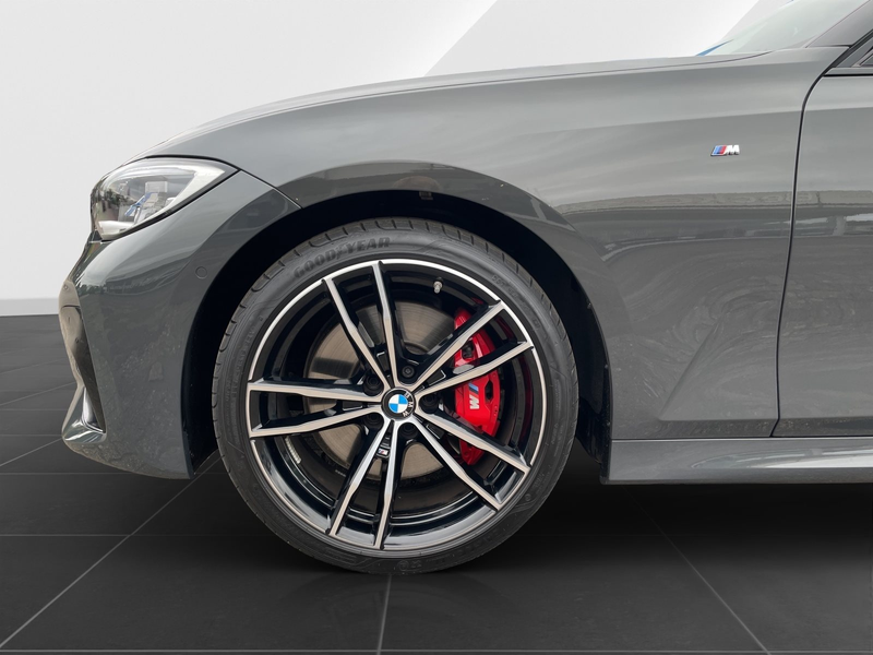 BMW 320 d A,M Sportpaket,AHK,Panoramadach,etc. — photo 8