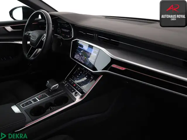 Audi A6 view 10