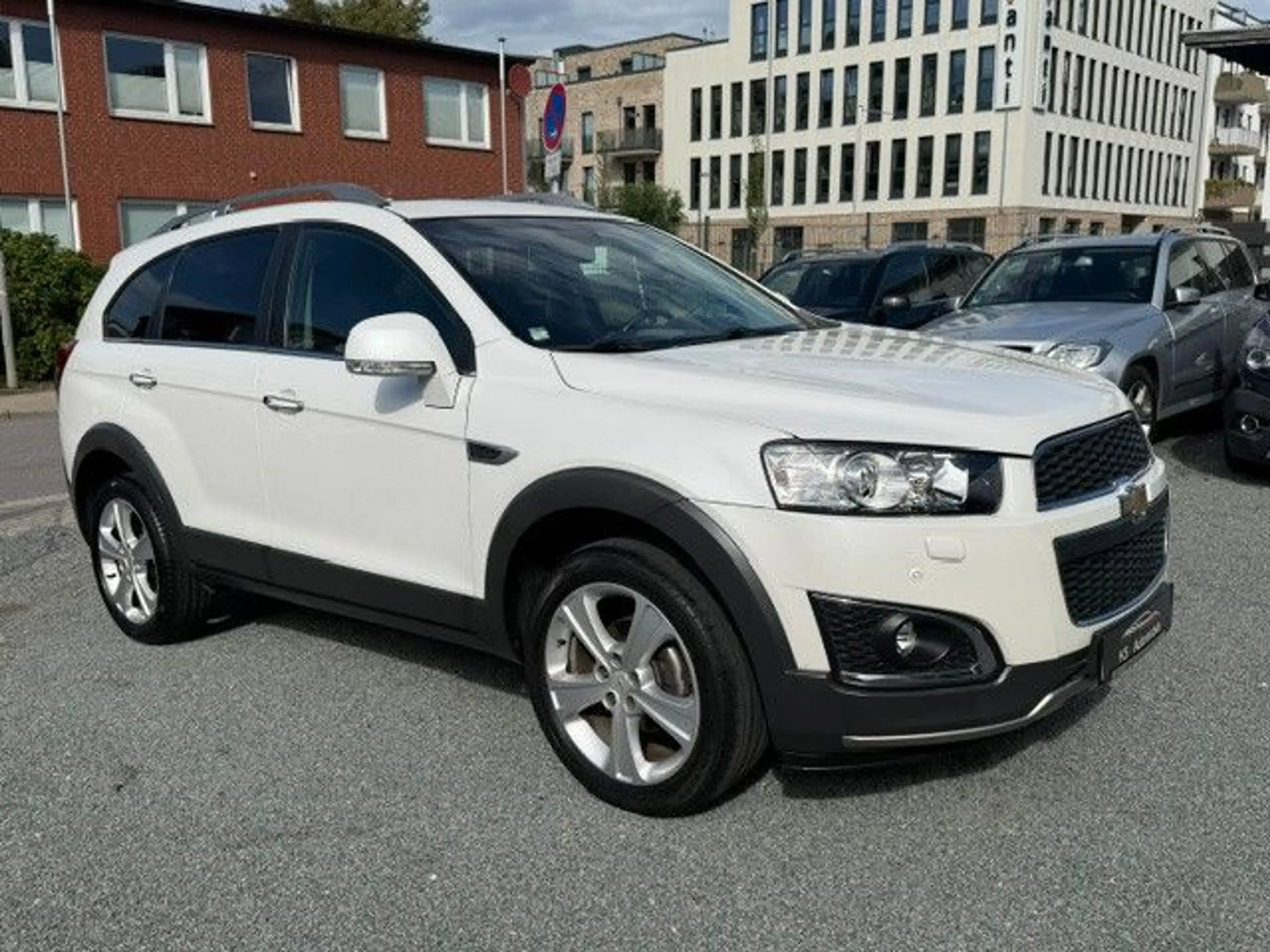 Chevrolet Captiva 2.2 D LTZ 4WD 1 Hand — photo 3