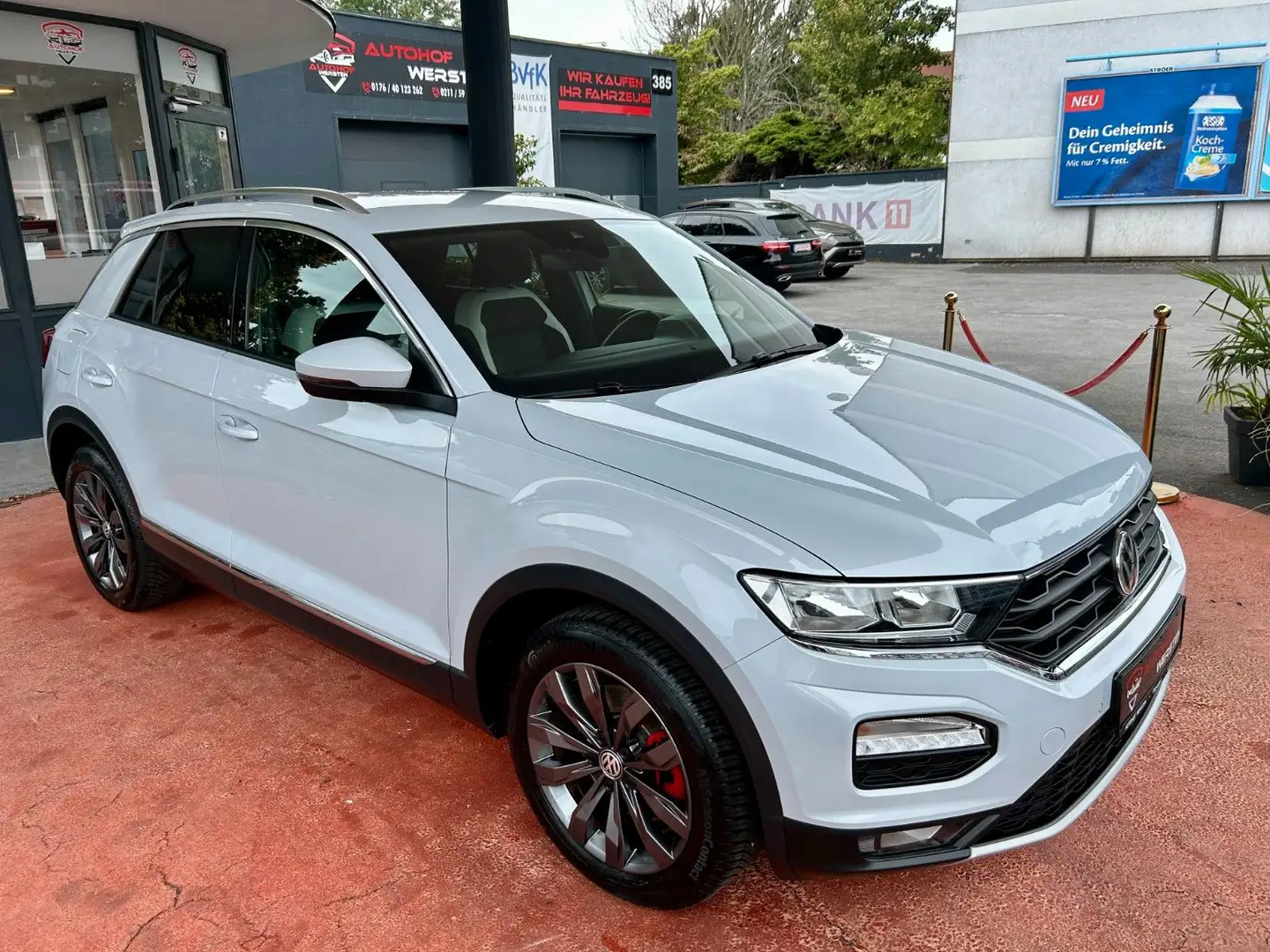 Volkswagen T-Roc 1.5 TSI ACT Sport 1. Hand Blanco - 2