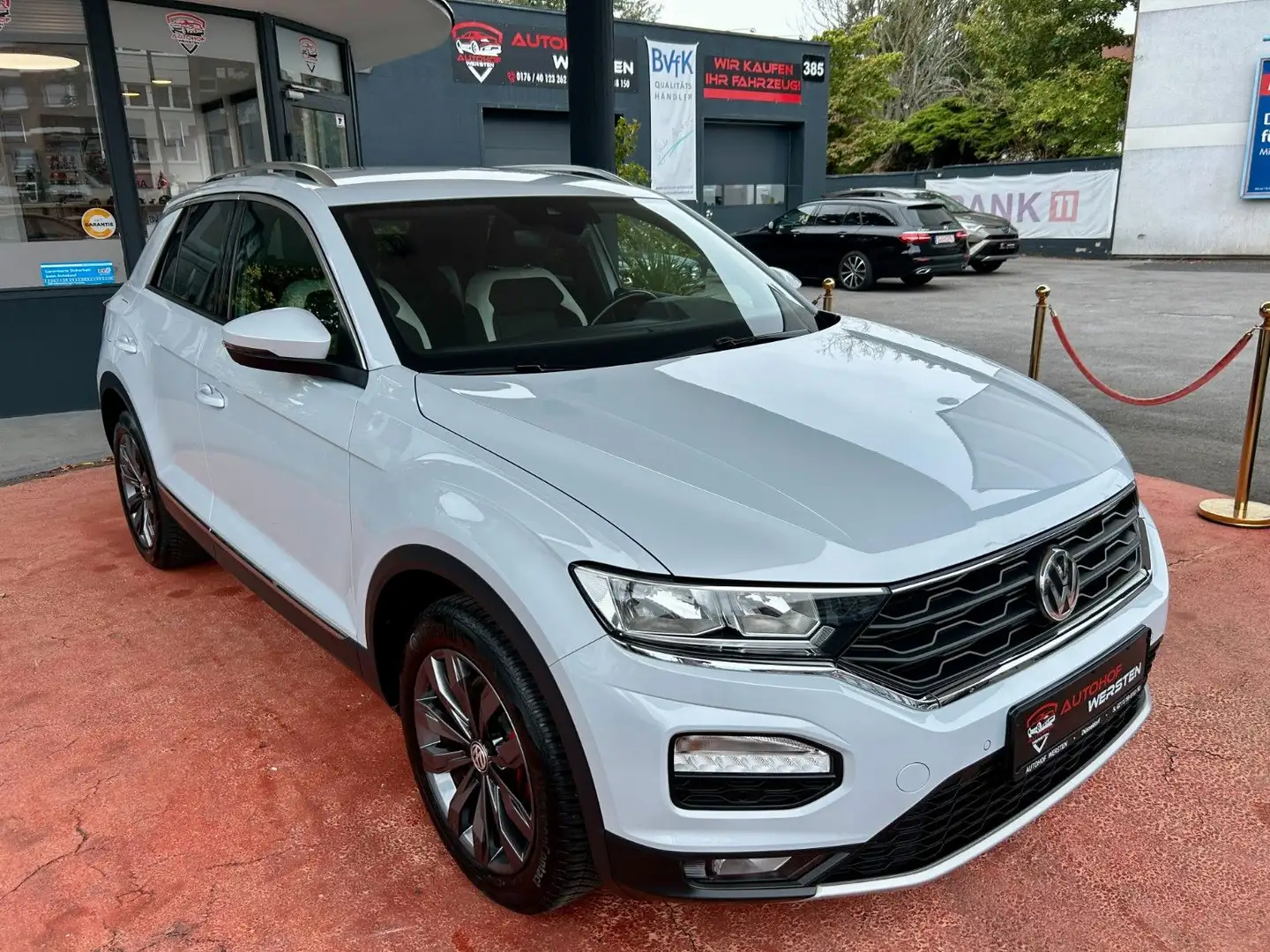 Volkswagen T-Roc 1.5 TSI ACT Sport 1. Hand Blanco - 1