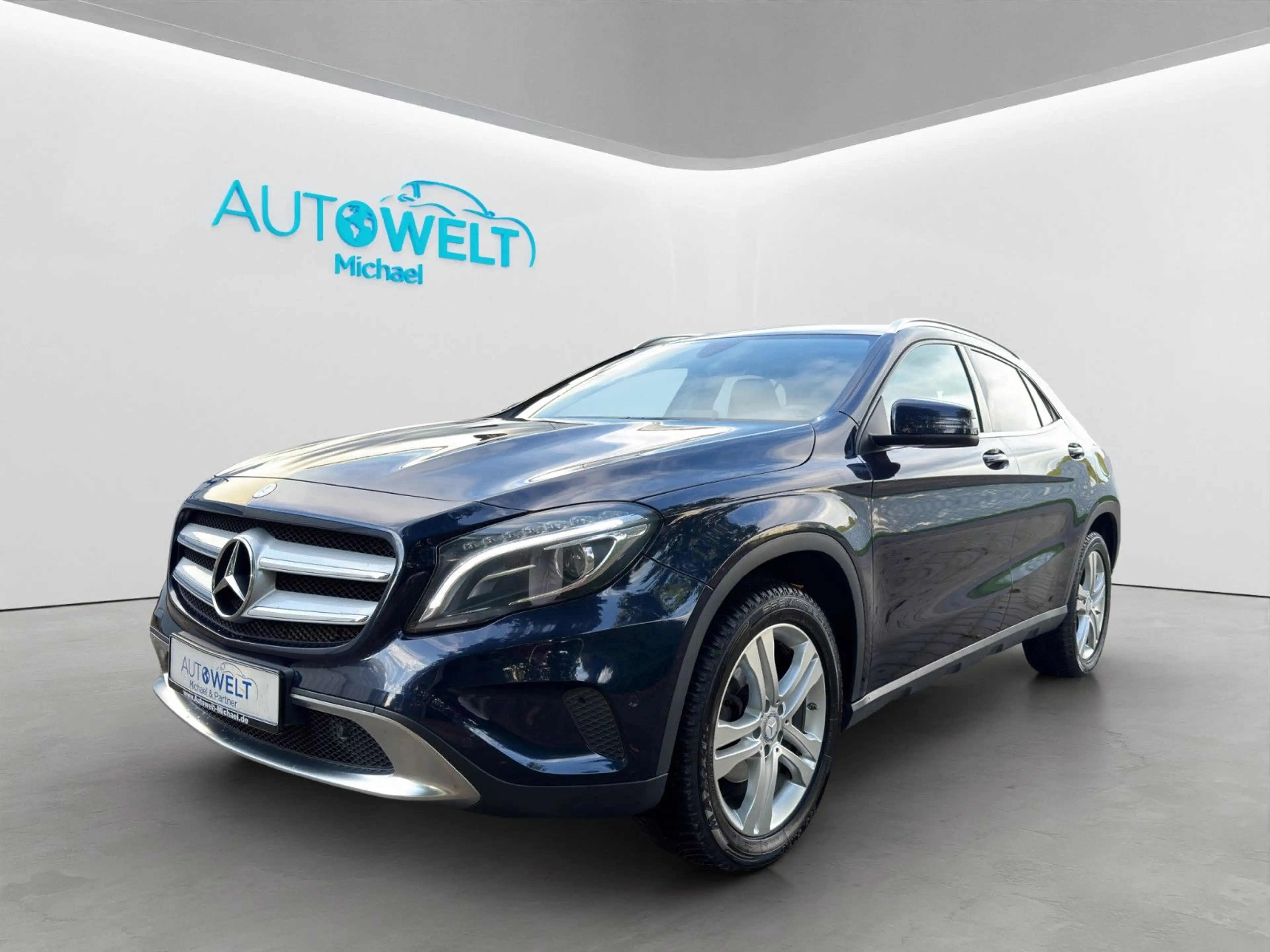 Mercedes-Benz GLA 220 d 4M Aut. KAM KLIMAAUT SITZH XEN NAV GJR