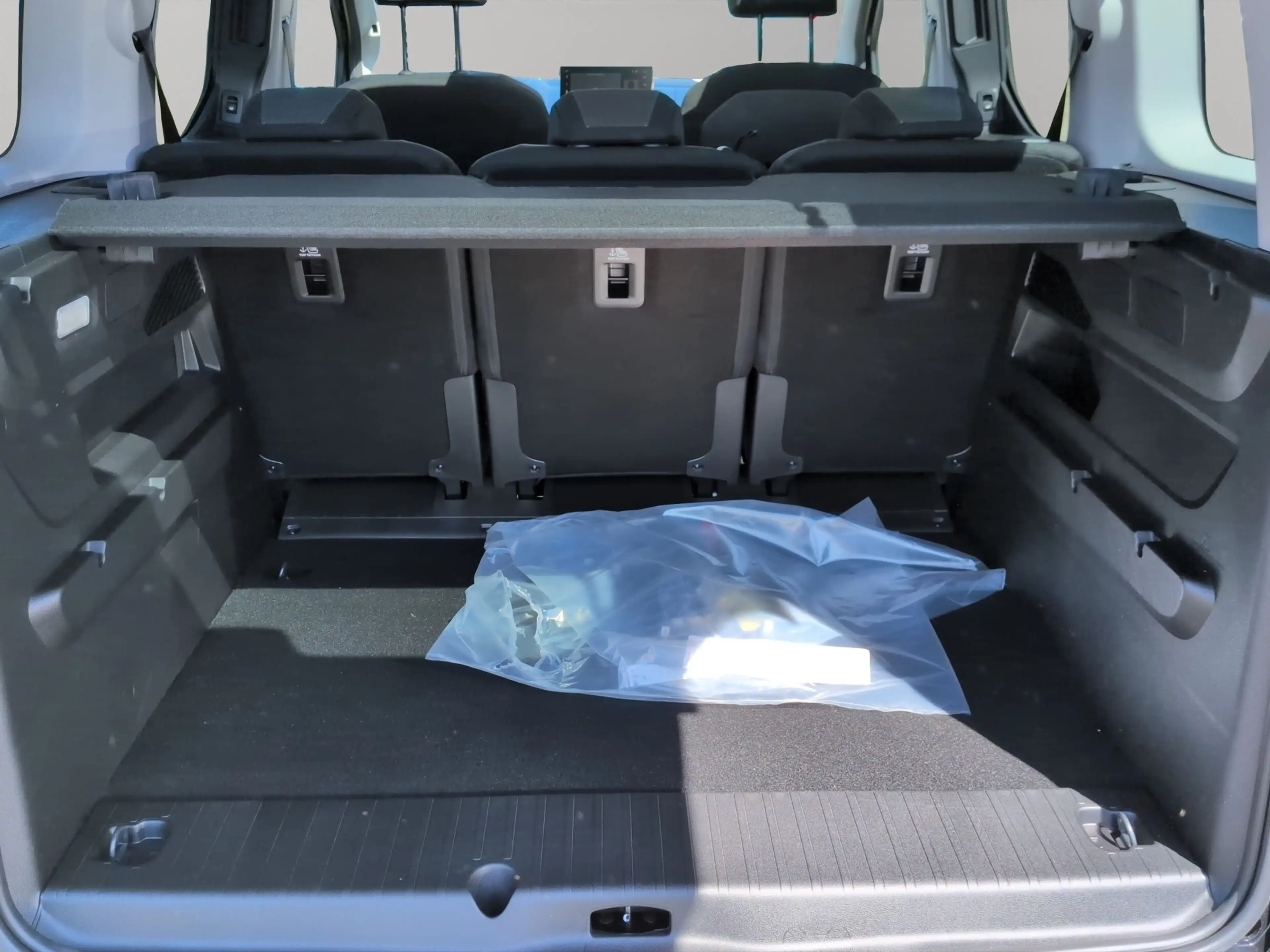 Opel Combo Life 1.5 D GS+Navi+Rückfahrkamera+ — photo 15