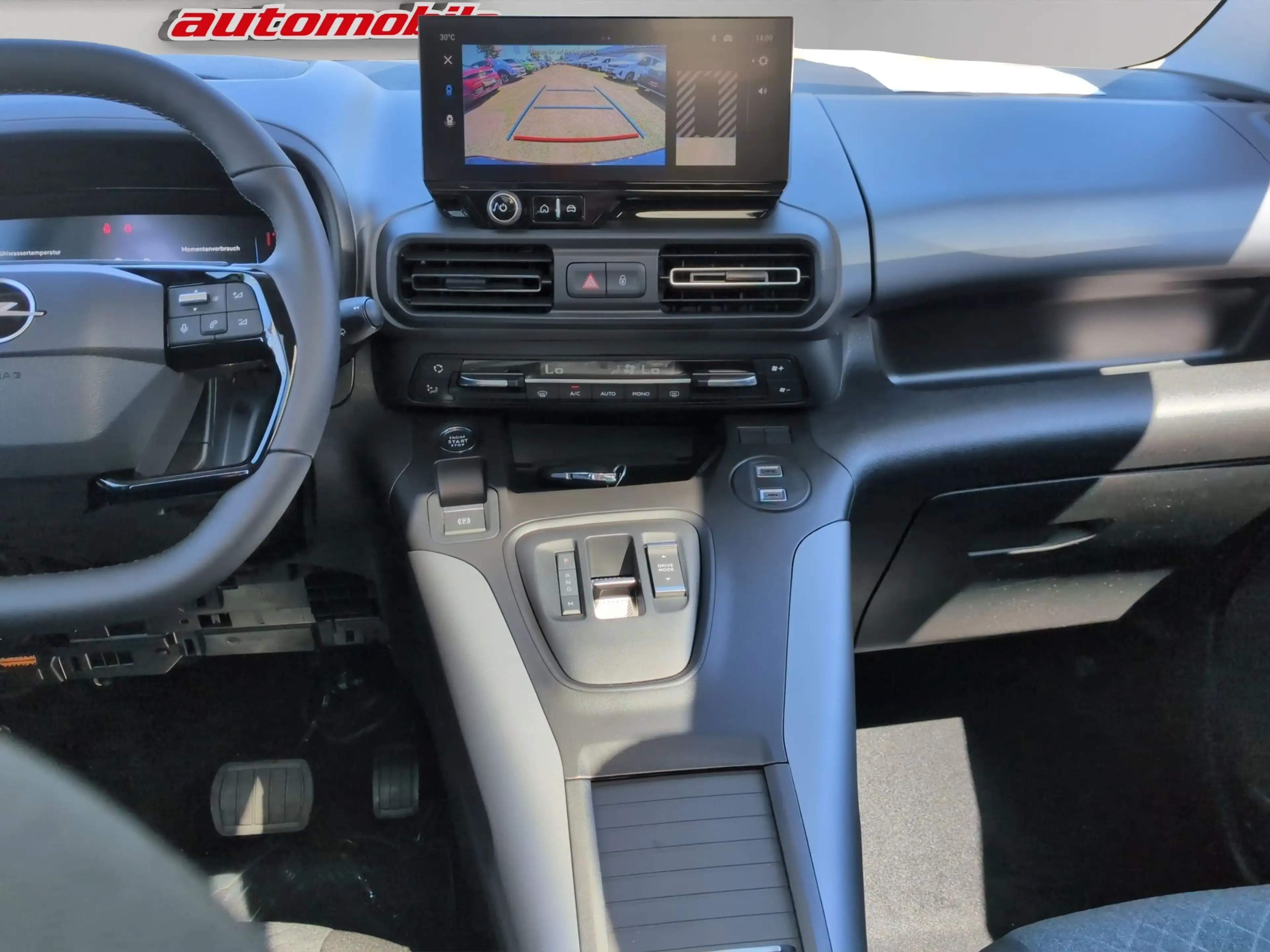 Opel Combo Life 1.5 D GS+Navi+Rückfahrkamera+ — photo 11