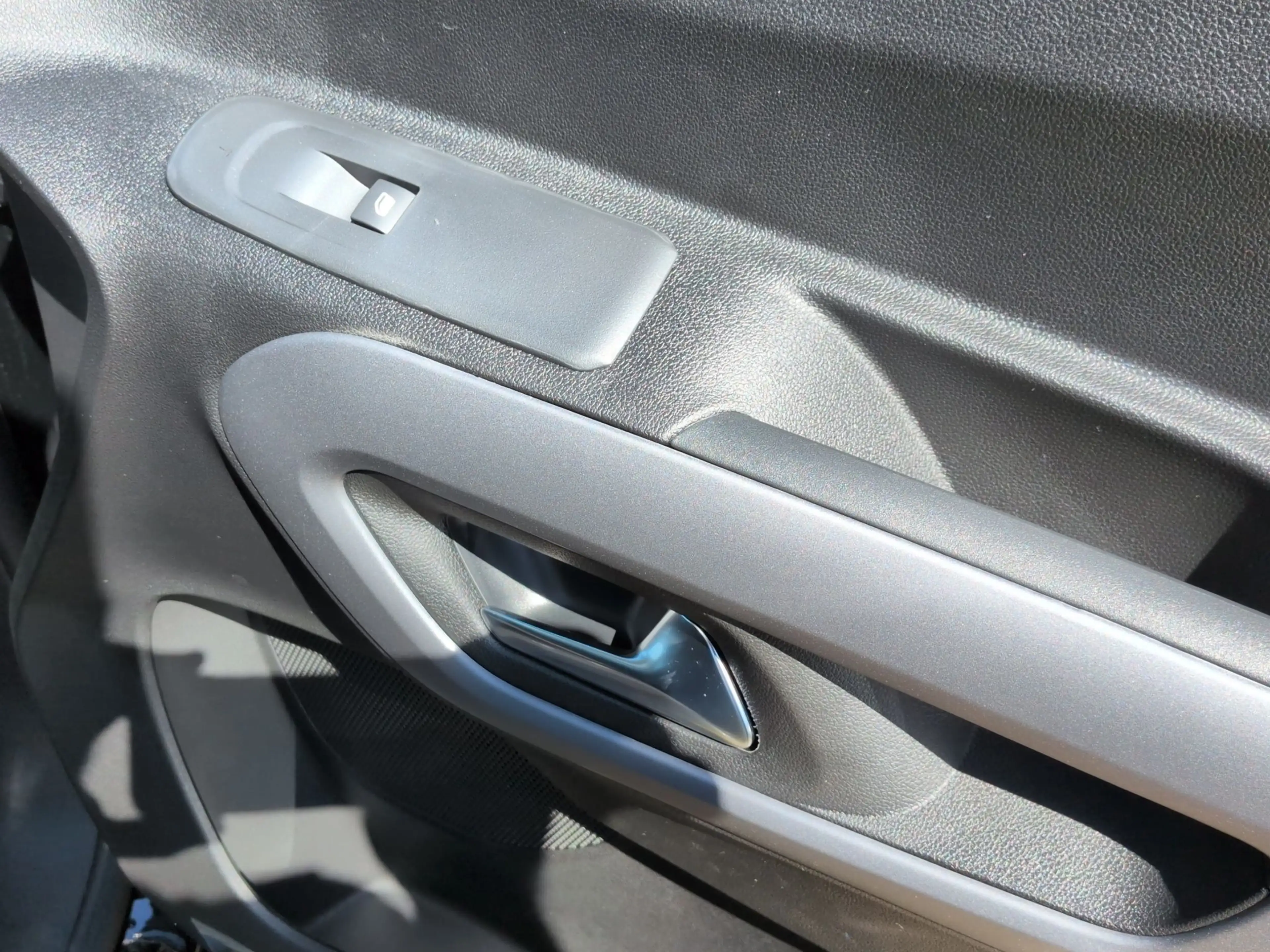 Opel Combo Life 1.5 D GS+Navi+Rückfahrkamera+ — photo 13