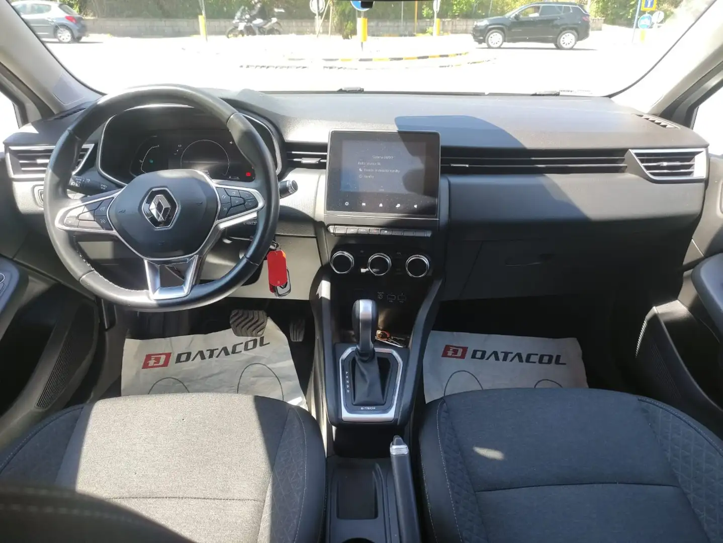 Renault Clio Clio V 2019 1.6 E-Tech hybrid Zen 140cv auto my21 Weiß - 2