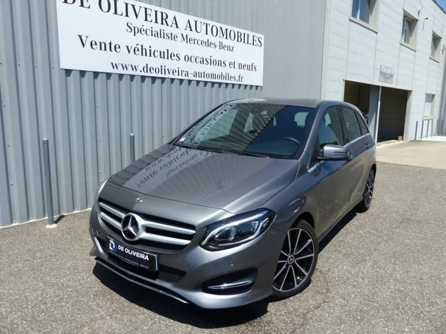 Mercedes-Benz B 200 200 156ch Sensation 7G-DCT Euro6d-T Grigio - 1
