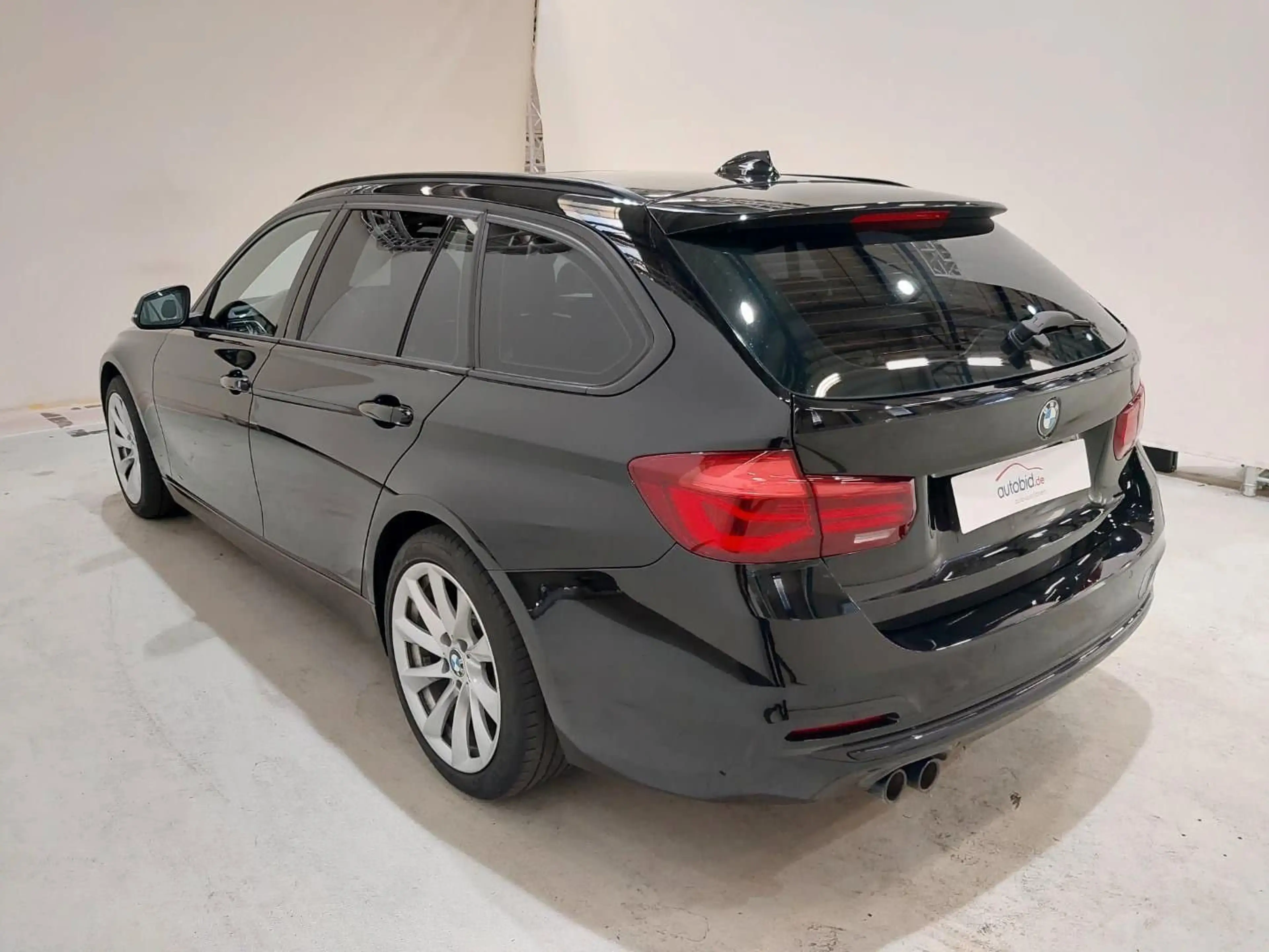 BMW 335 xd Touring Sport Line/PANO/HUD/Virtual Tacho — photo 6