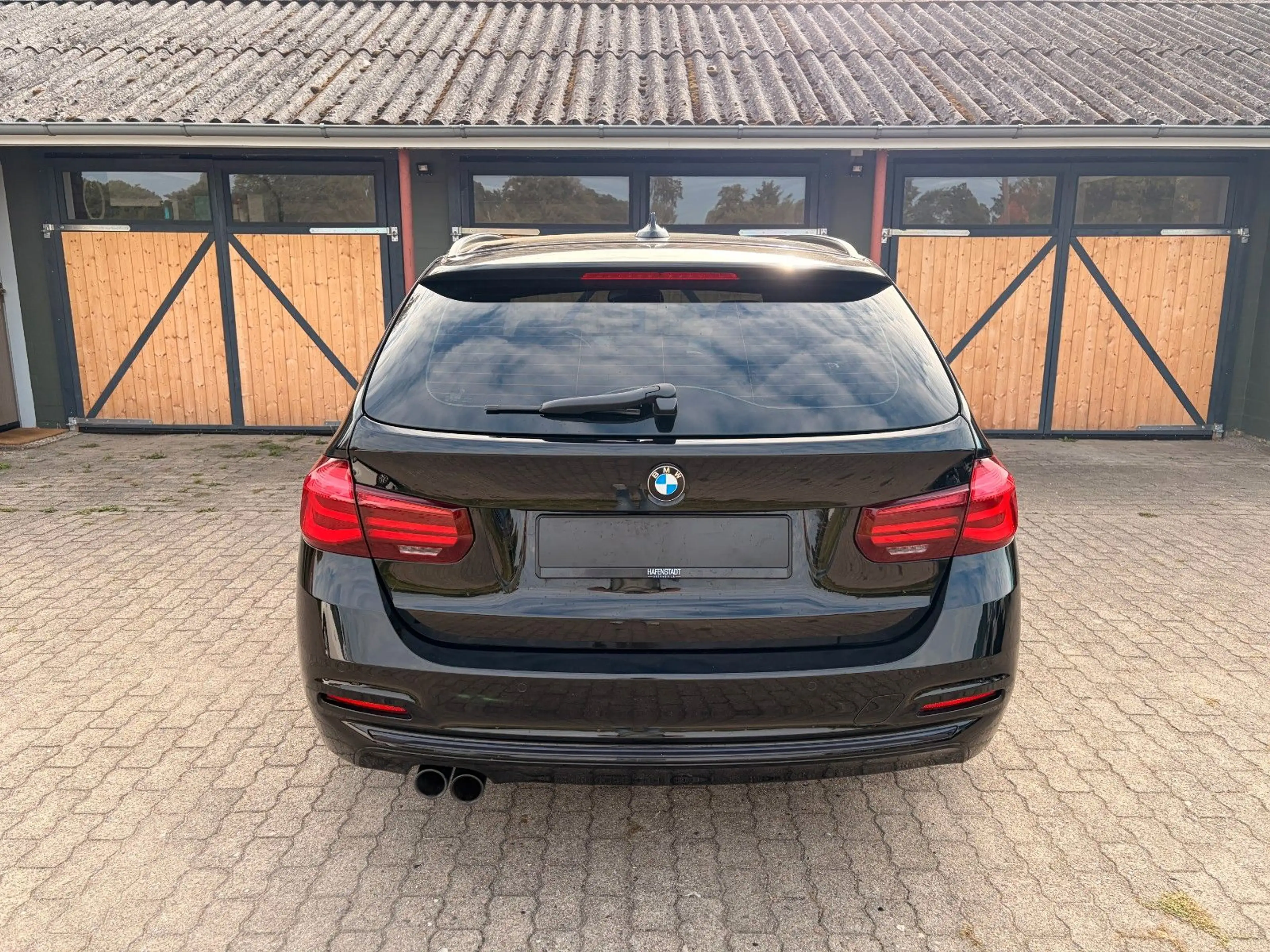 BMW 335 xd Touring Sport Line/PANO/HUD/Virtual Tacho — photo 4
