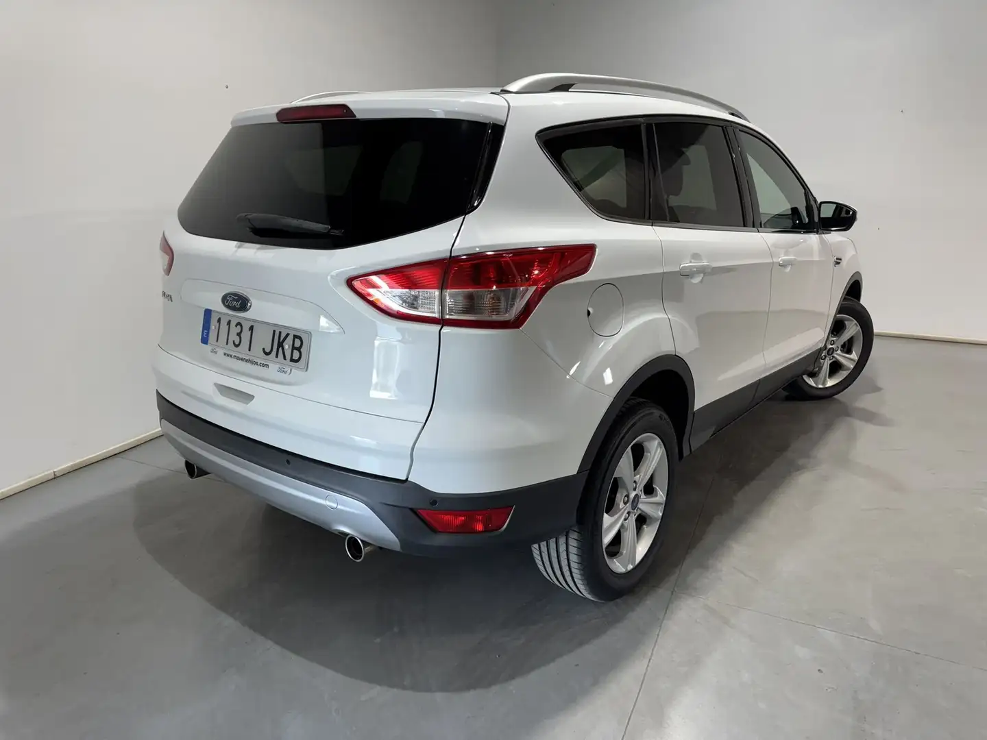 Ford Kuga 2.0TDCi Trend 4x2 120 Blanc - 2